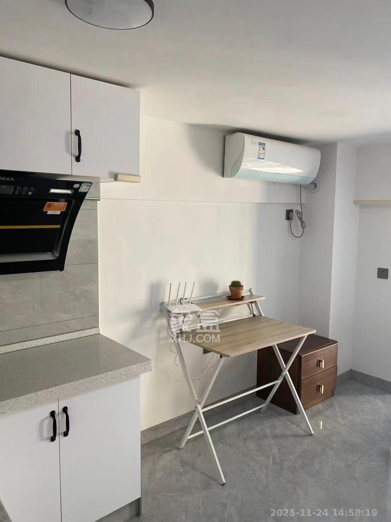 金地中交麓谷香颂(金地中交雅苑) 1室1厅1卫 1300.0元/月 金地中交麓谷香颂(金地中交雅苑) 1室1厅1卫 1300.0元/月室内图