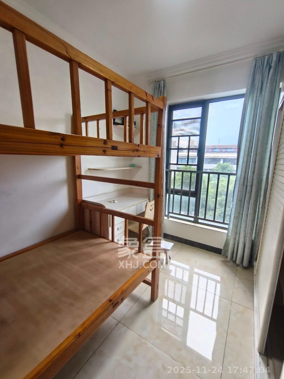 鑫远御文台一期  2室2厅1卫    2100.0元/月室内图