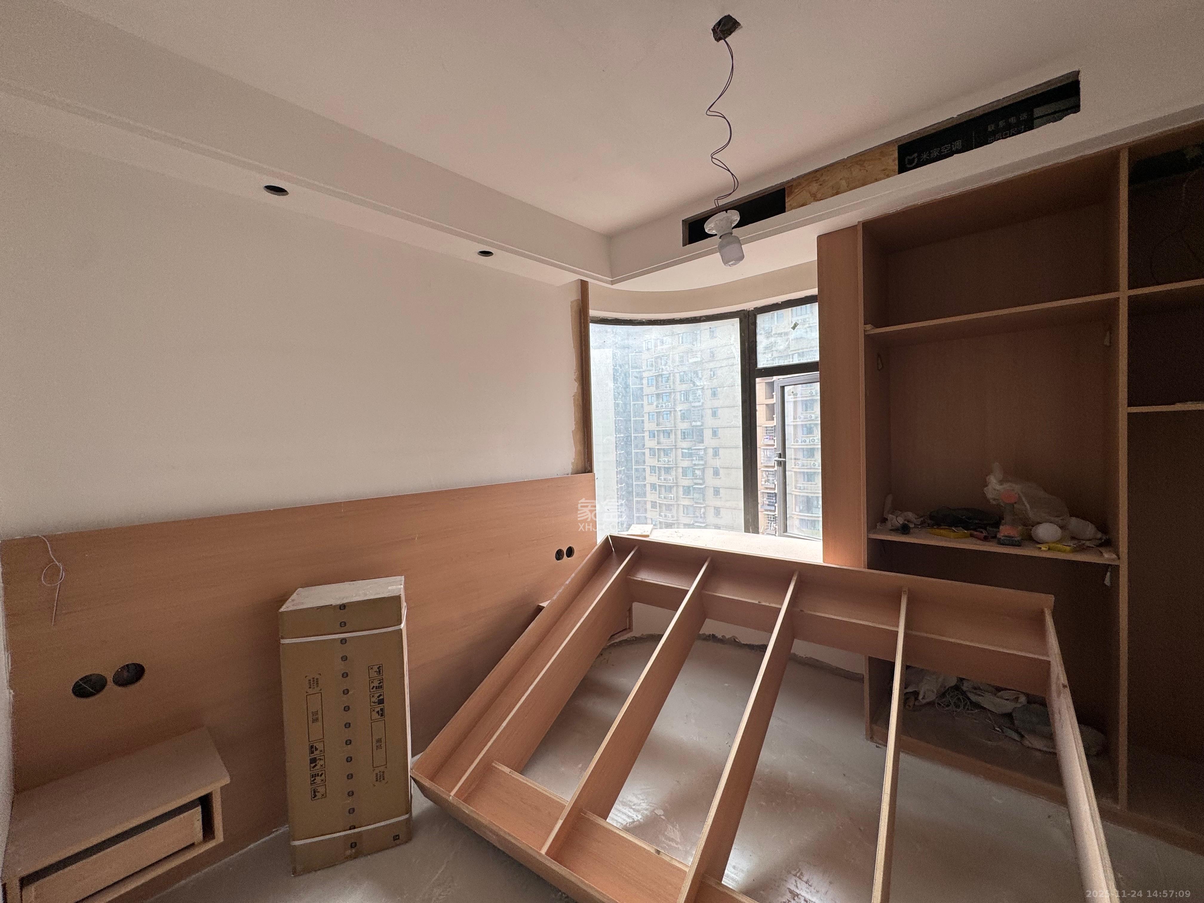 嘉雨东苑 2室1厅1卫 3500.0元/月 嘉雨东苑 2室1厅1卫 3500.0元/月室内图