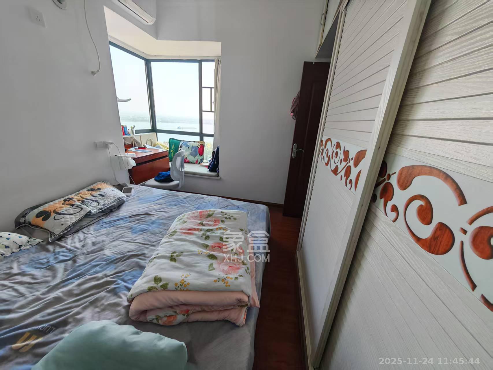 德惠雅苑（众星湘港公馆）  2室1厅1卫    1800.0元/月室内图