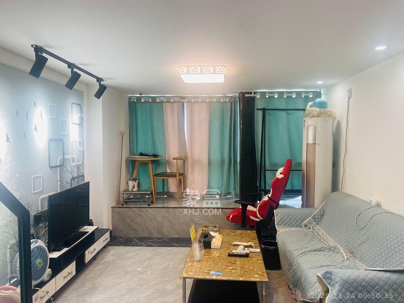 长房时代小镇 2室1厅1卫 1800.0元/月 长房时代小镇 2室1厅1卫 1800.0元/月室内图