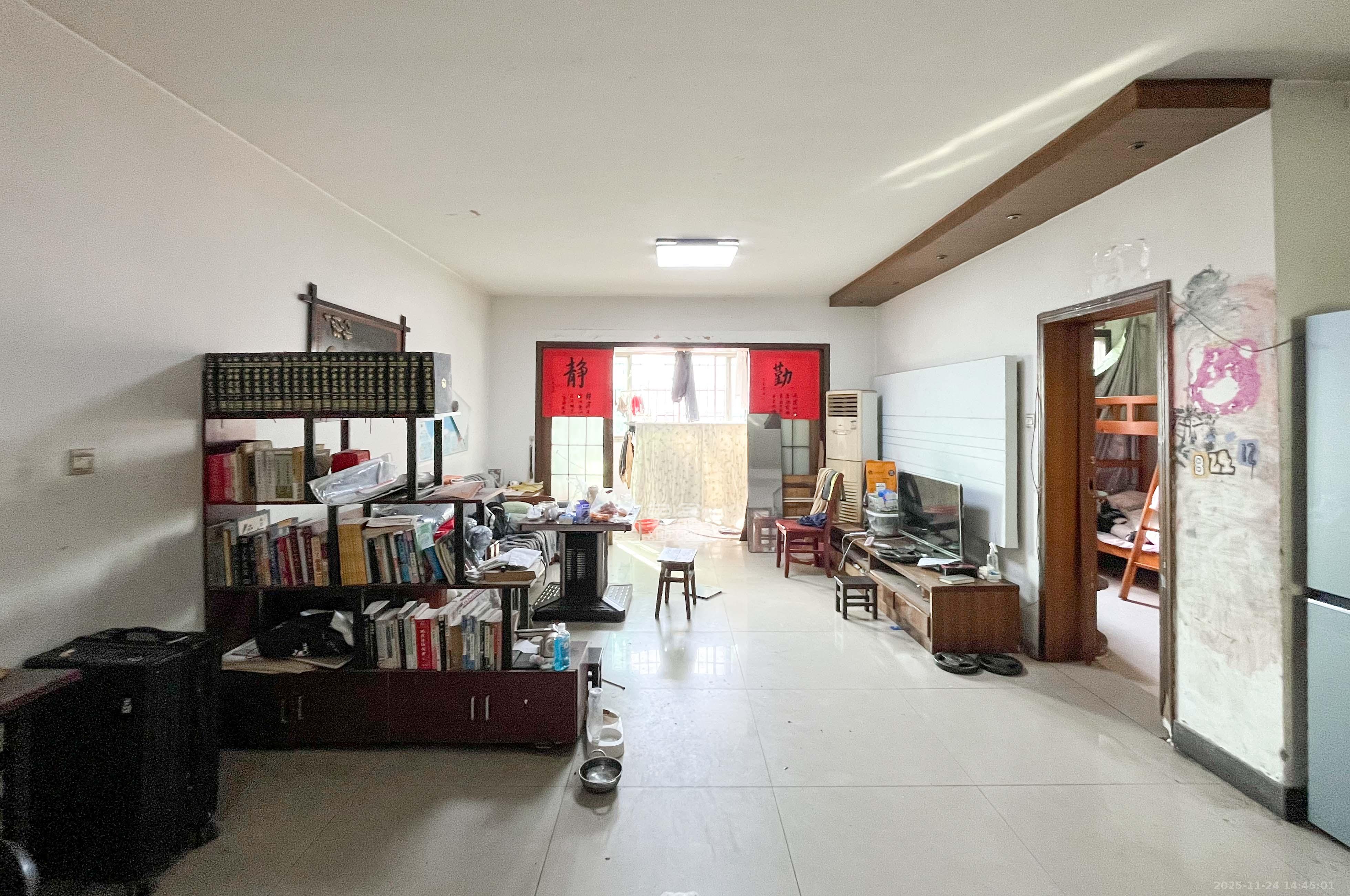 金盛园  3室2厅2卫    68.8万