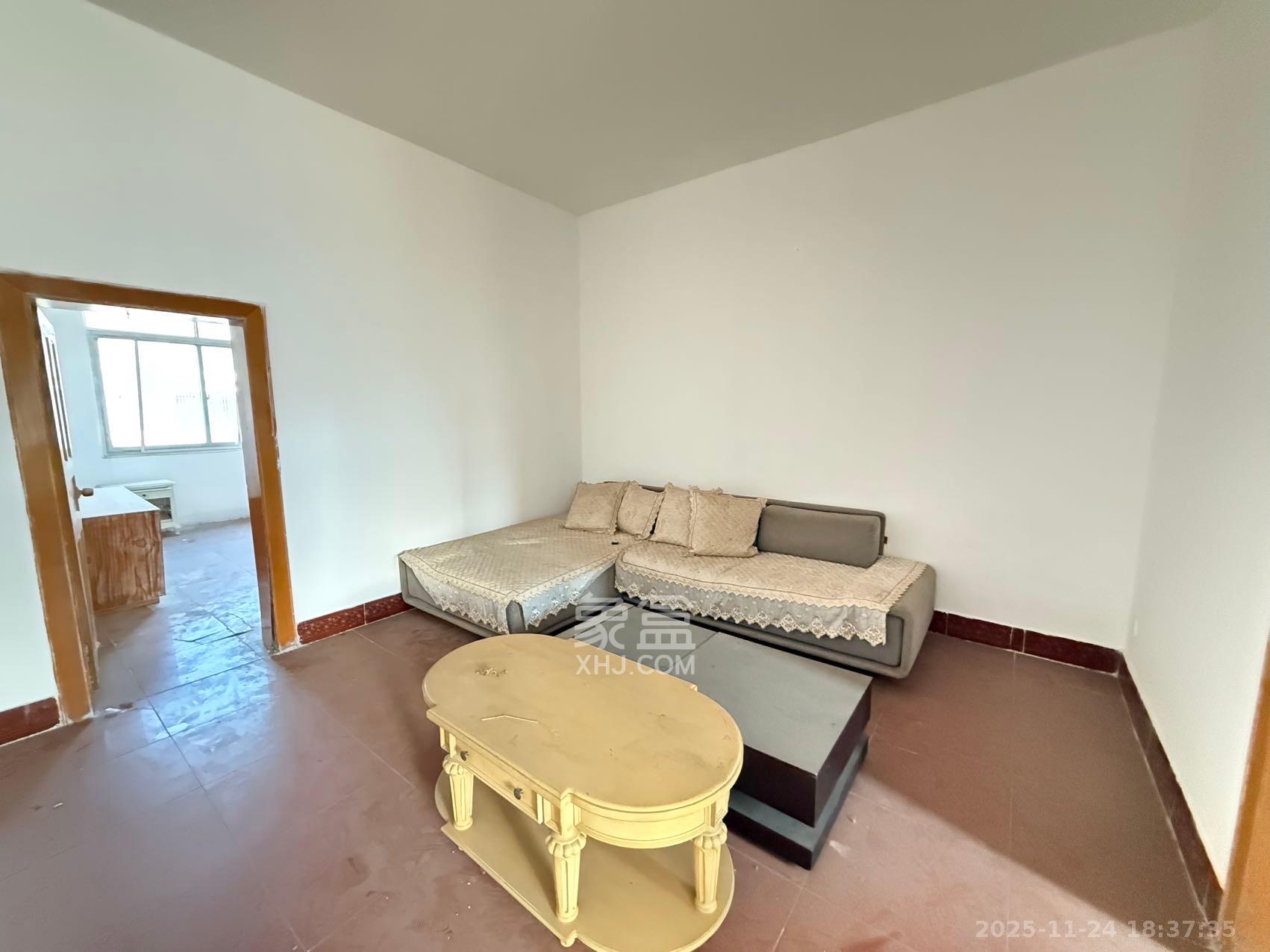 中铁五局宿舍（洞井铺）  1室0厅0卫    1200.0元/月