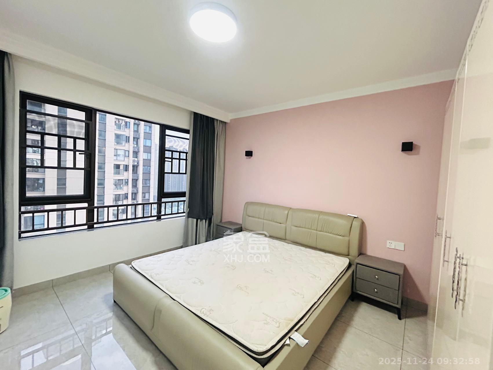 华润琨瑜府 4室2厅2卫 4000.0元/月 华润琨瑜府 4室2厅2卫 4000.0元/月室内图