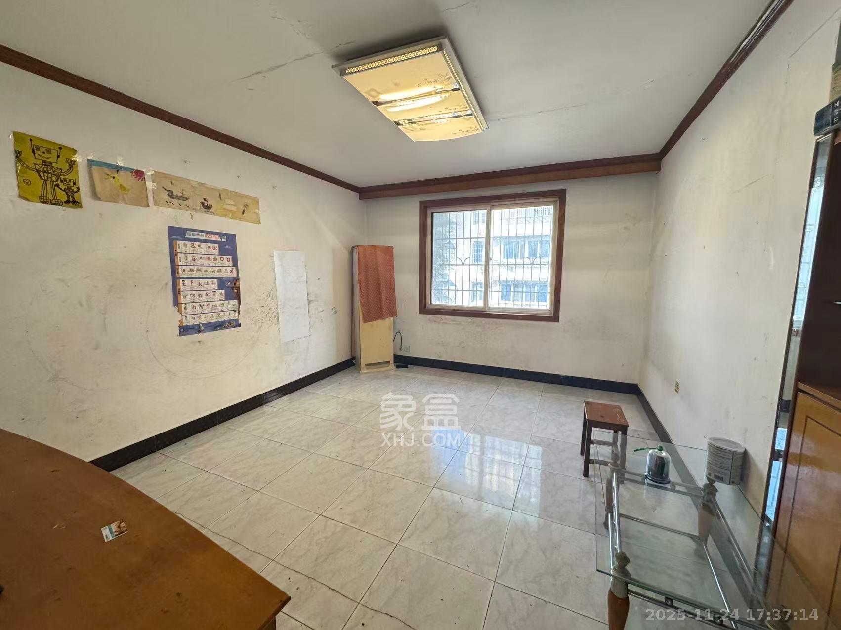 广厦新村  2室1厅0卫    1200.0元/月室内图1