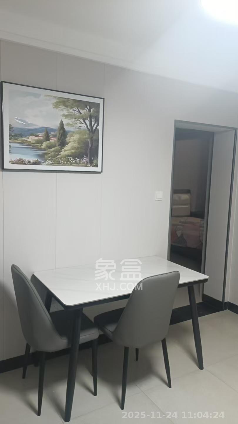 远东公寓  1室1厅1卫    1900.0元/月