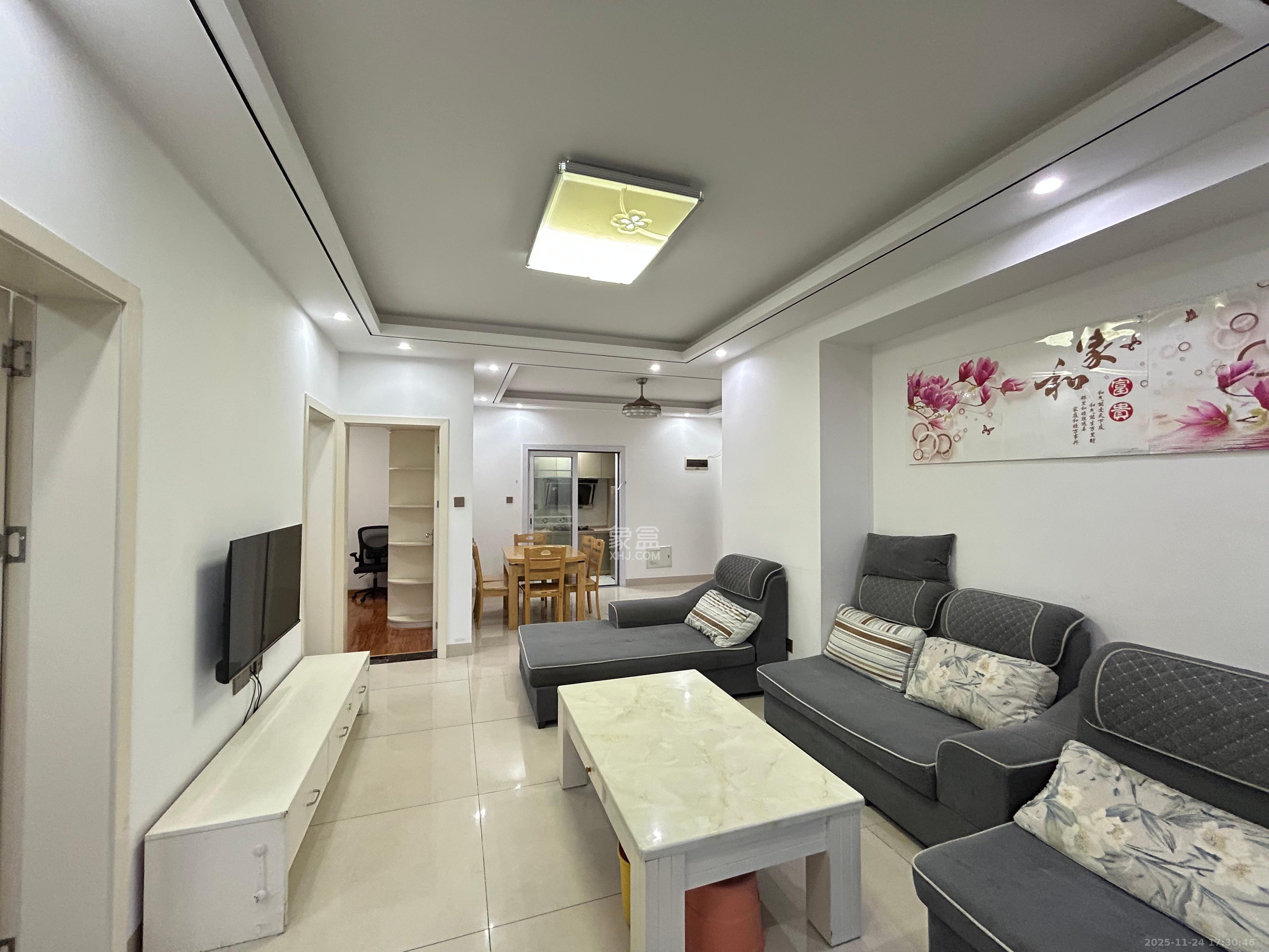 恒基凯旋门三期 3室2厅1卫 2200.0元/月 恒基凯旋门三期 3室2厅1卫 2200.0元/月室内图