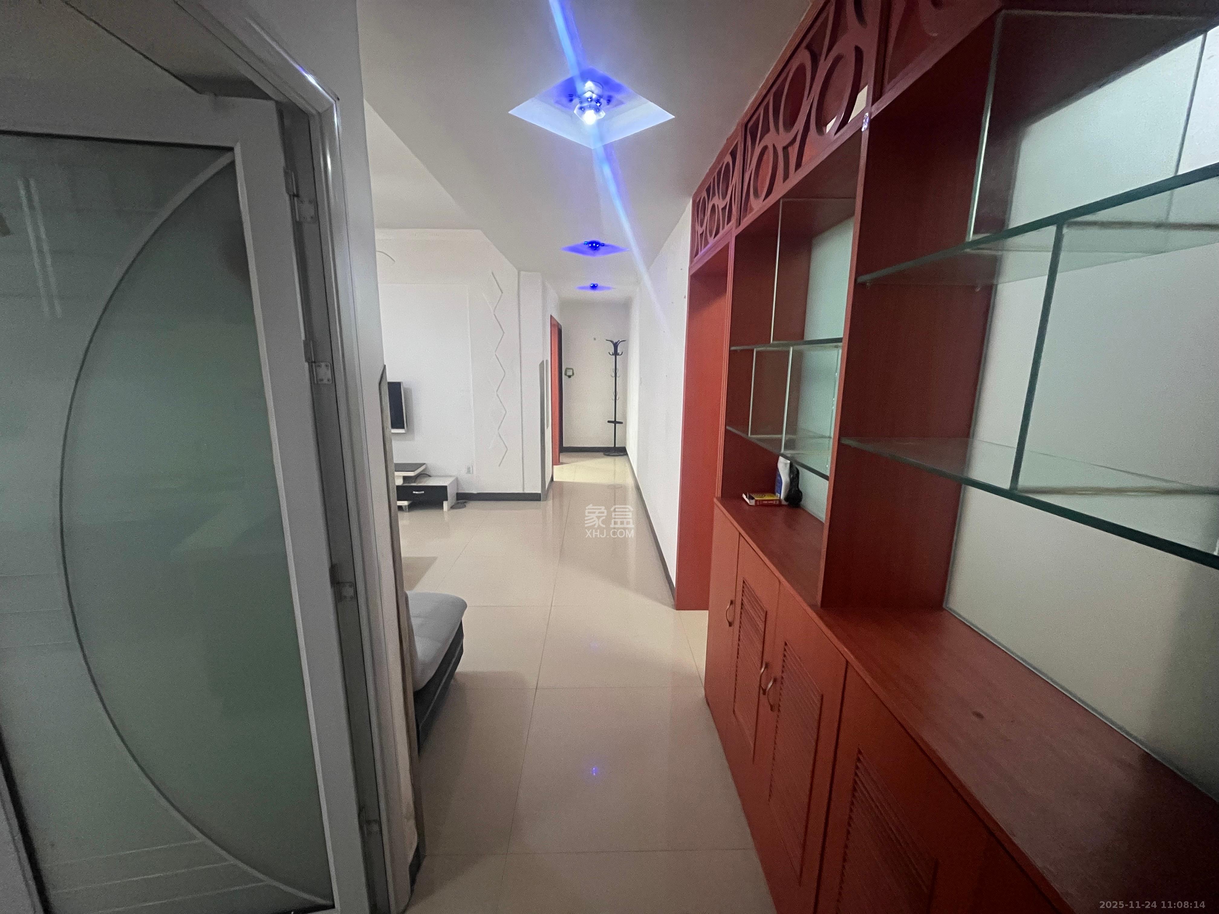 丽都桃源（金峰北院二期）  2室1厅1卫    1600.0元/月室内图