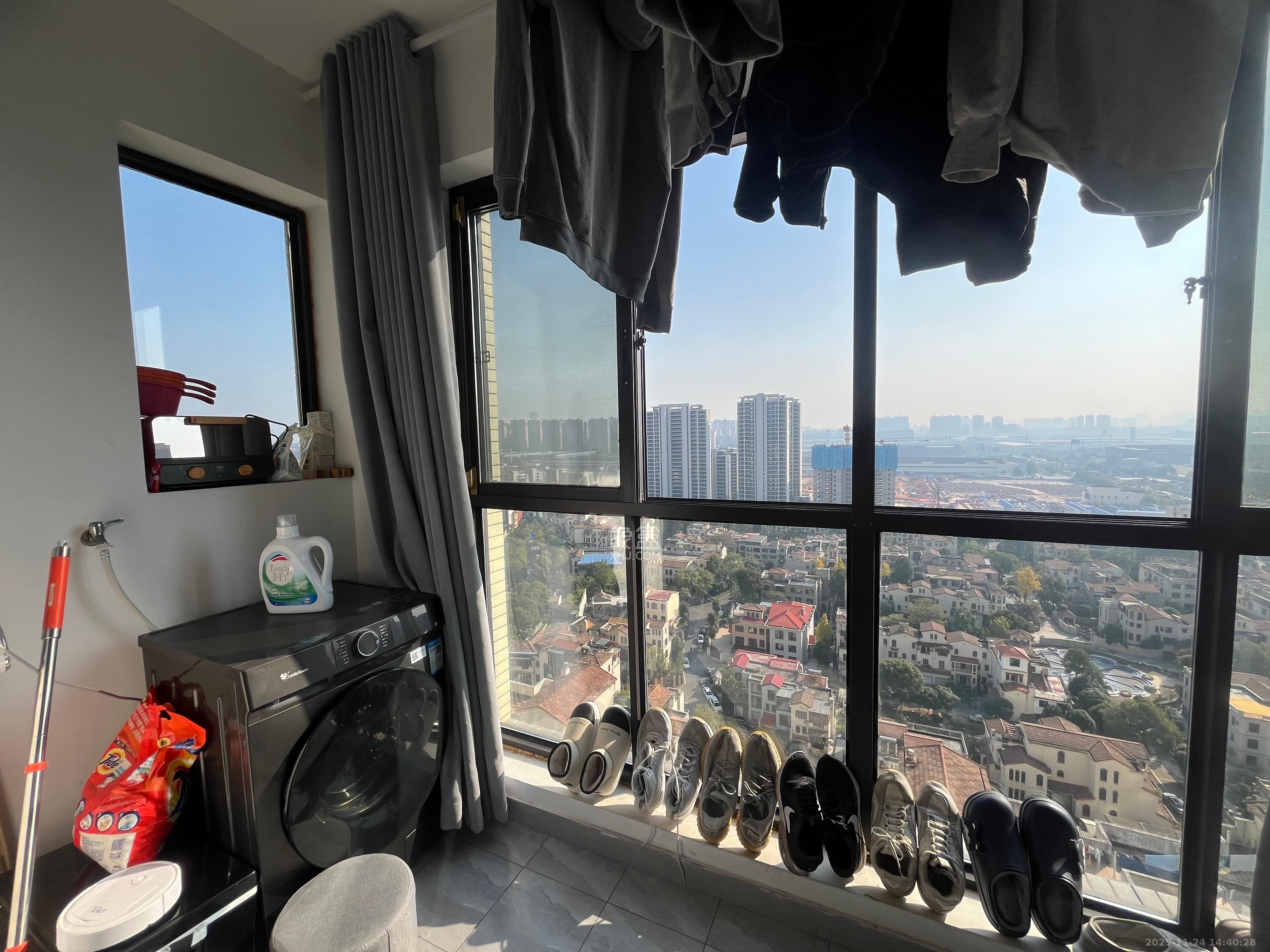 尚鑫海悦(新长海尚海城) 3室2厅1卫 2600.0元/月 尚鑫海悦(新长海尚海城) 3室2厅1卫 2600.0元/月室内图