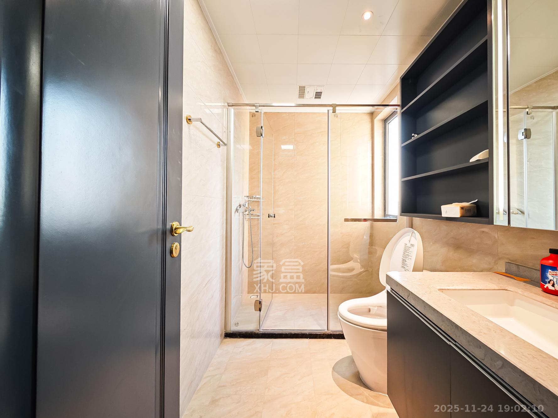 恒大御景天下城三期 3室2厅2卫 110.0万 恒大御景天下城三期 3室2厅2卫 110.0万卫生间