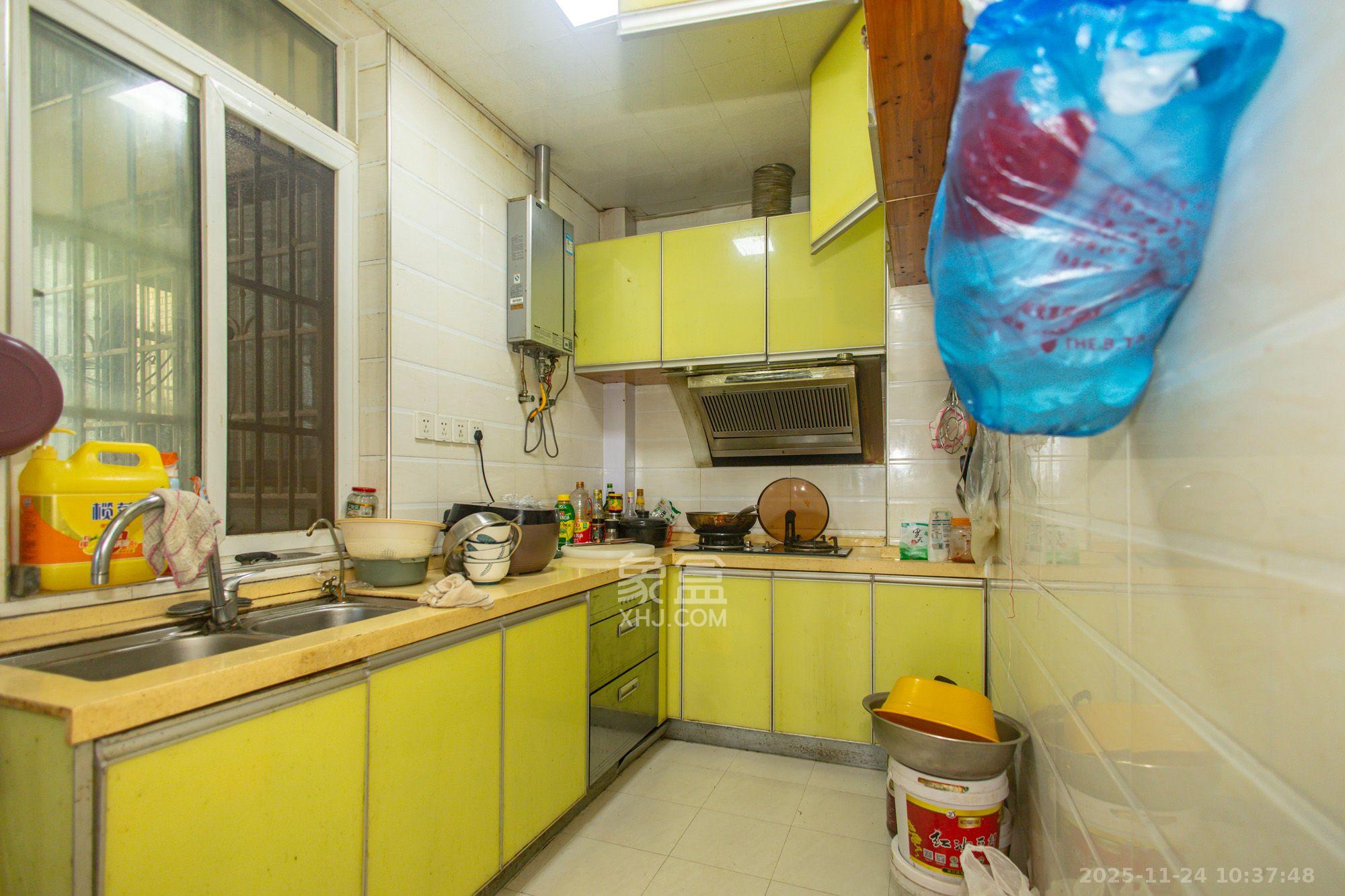 楚天世纪城东苑 2室2厅1卫 1500.0元/月 楚天世纪城东苑 2室2厅1卫 1500.0元/月室内图