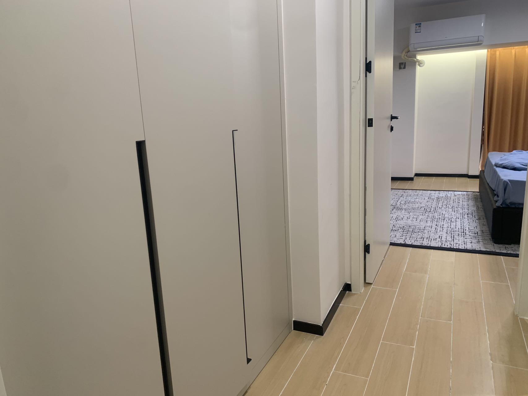 海航豪庭南苑 1室2厅2卫 3800.0元/月 海航豪庭南苑 1室2厅2卫 3800.0元/月室内图