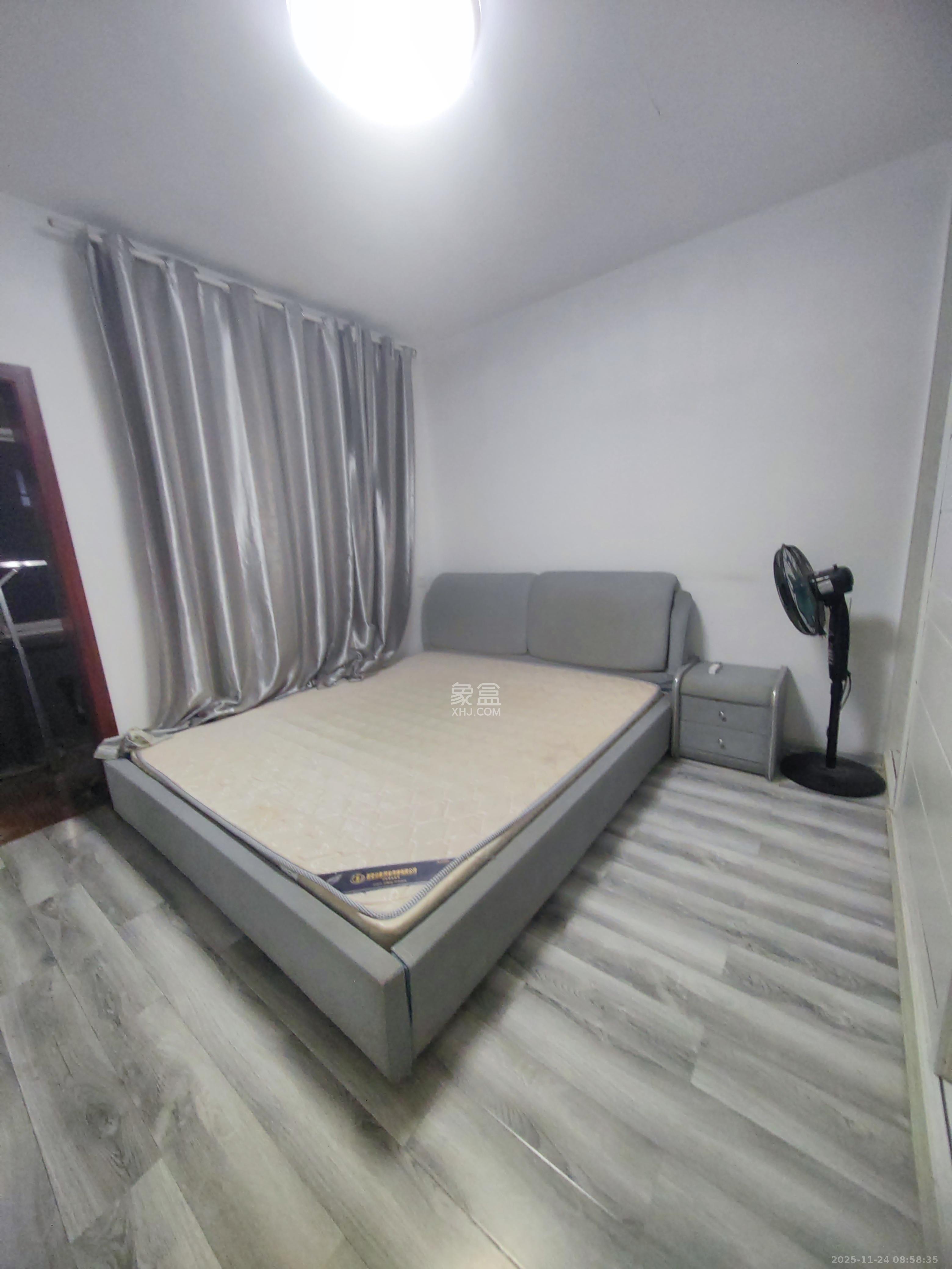 五里牌铁路宿舍  2室1厅1卫    1800.0元/月室内图