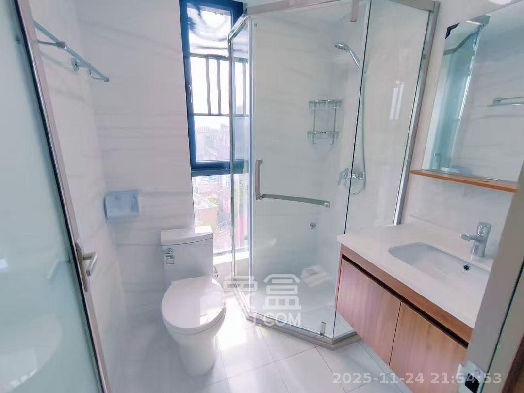 里约荟  3室2厅2卫    3500.0元/月室内图