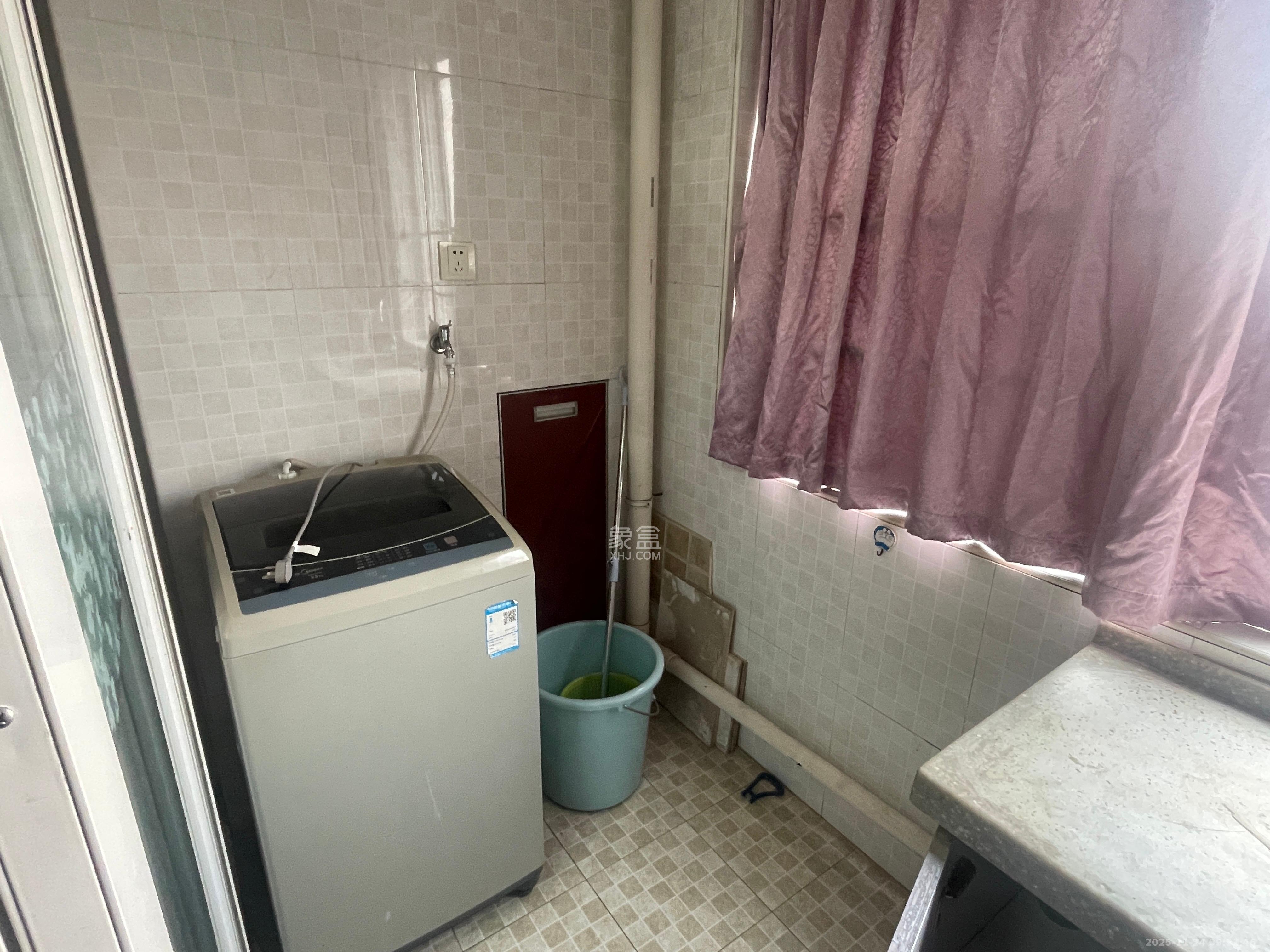 金谷大厦（桐梓坡西路）  1室0厅1卫    1550.0元/月室内图