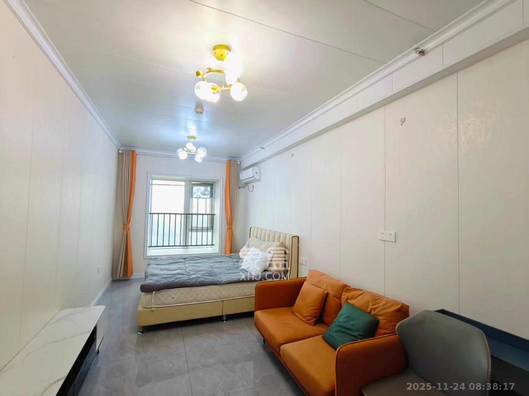 保利香槟国际  1室0厅0卫    1400.0元/月