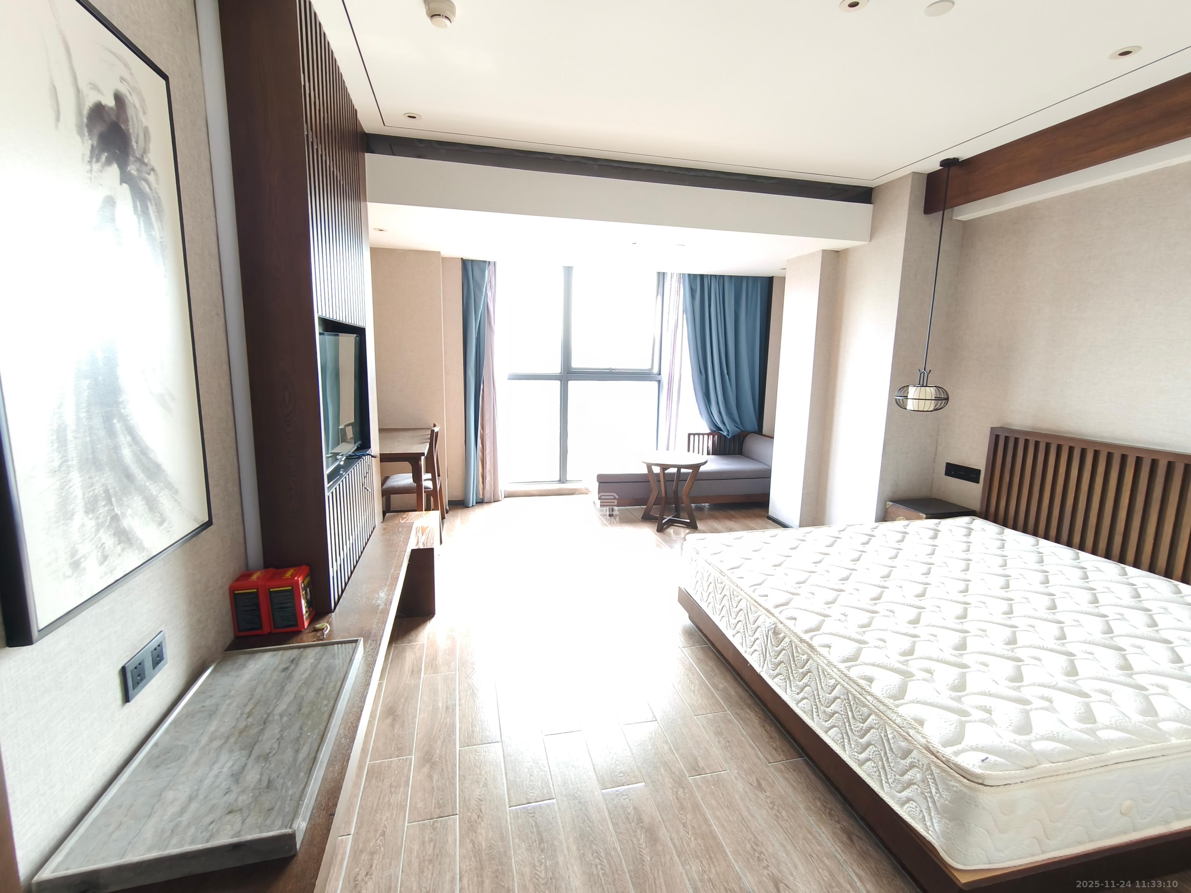 富兴旺角  1室1厅1卫    1200.0元/月室内图