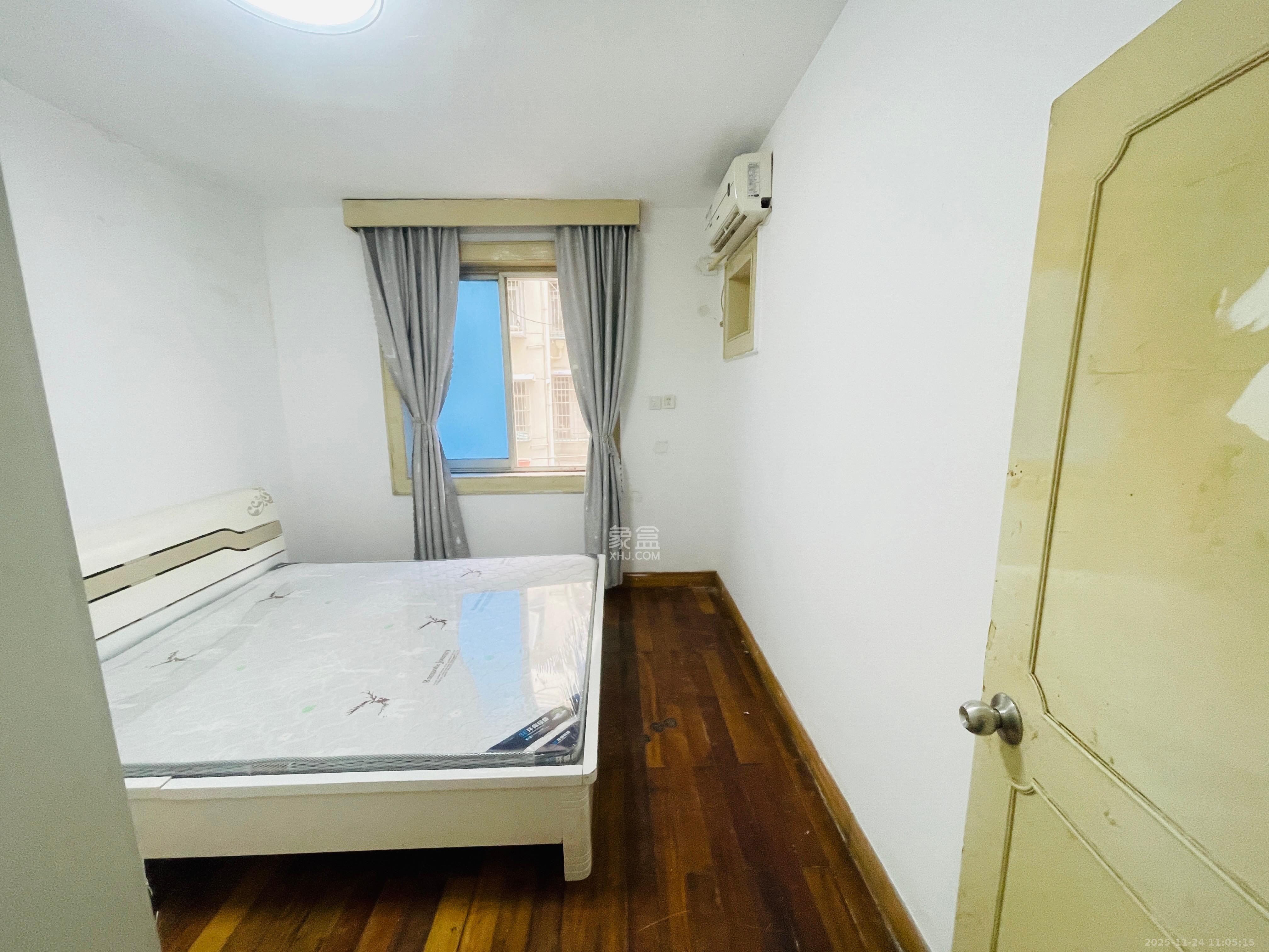 裕农街散盘 3室1厅1卫 2000.0元/月 裕农街散盘 3室1厅1卫 2000.0元/月室内图