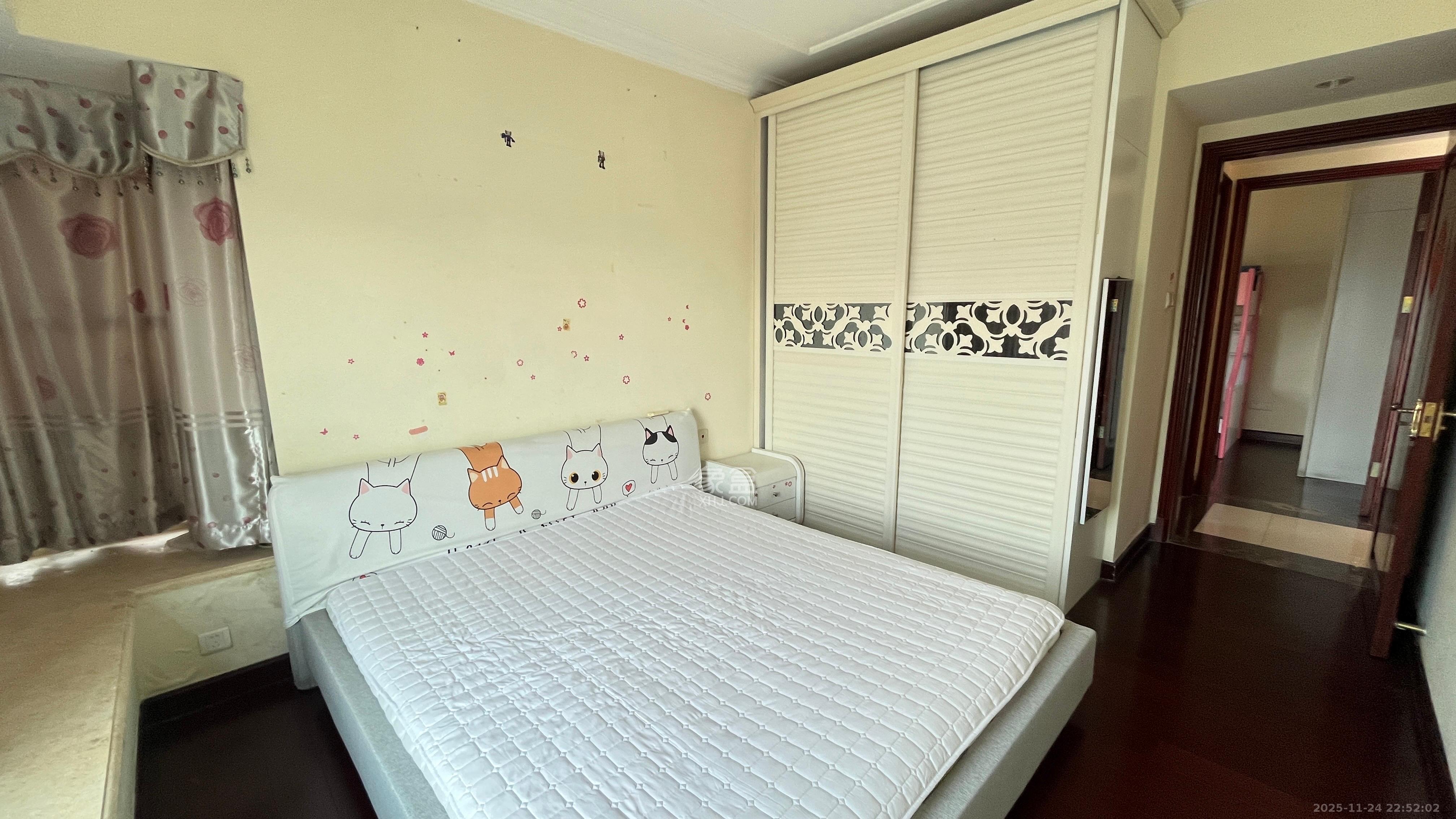 恒大雅苑  2室2厅1卫    2300.0元/月室内图