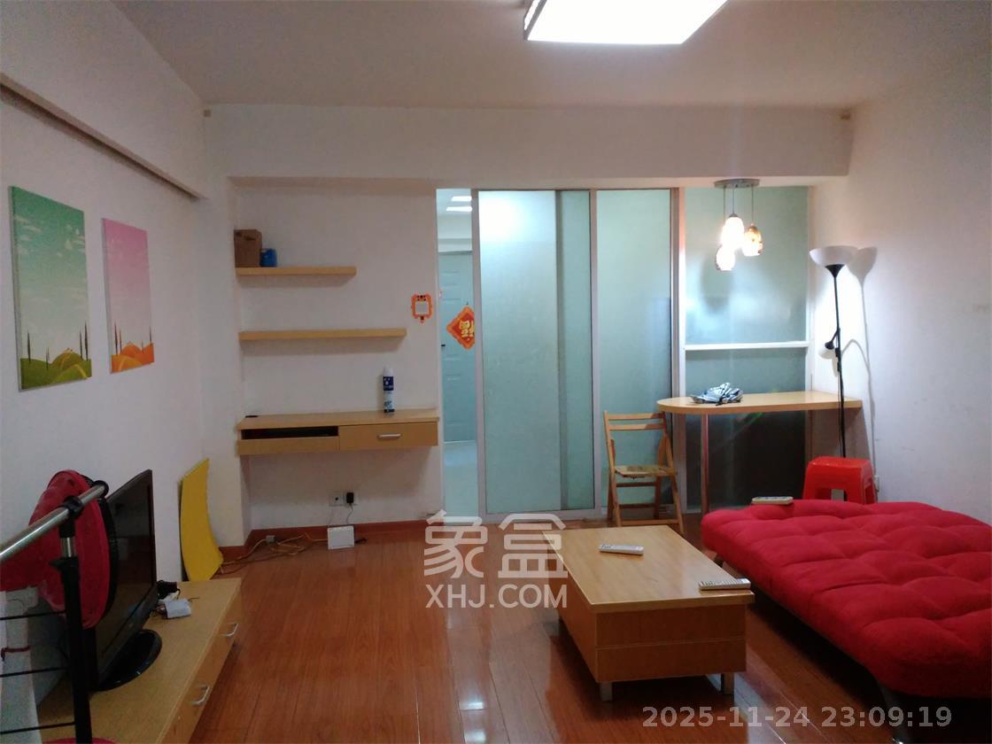 阳光100二期  1室1厅1卫    1500.0元/月室内图