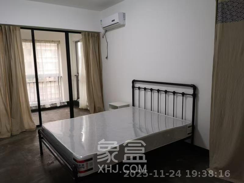 中天瑞景  3室2厅2卫    2100.0元/月室内图