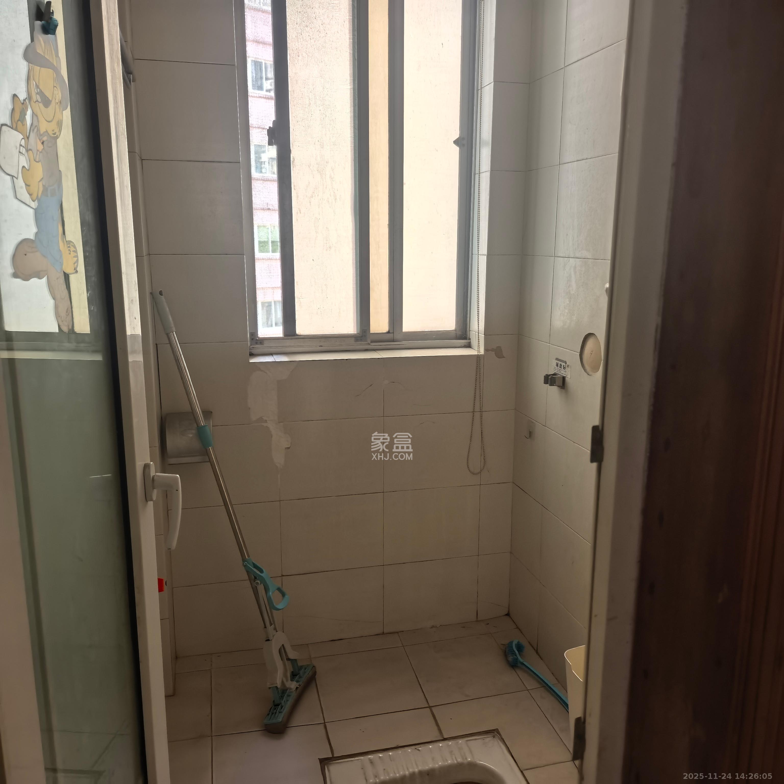 嘉盛奥美城 4室2厅1卫 3700.0元/月 嘉盛奥美城 4室2厅1卫 3700.0元/月室内图