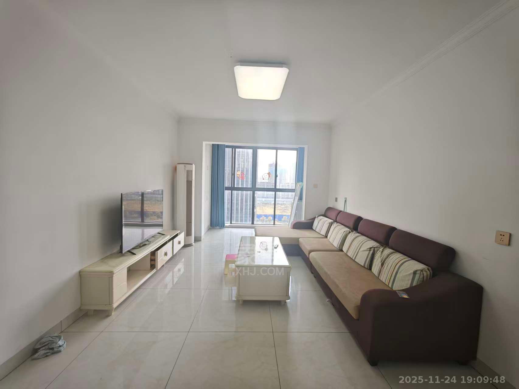 武广国际学苑  3室2厅2卫    1700.0元/月室内图