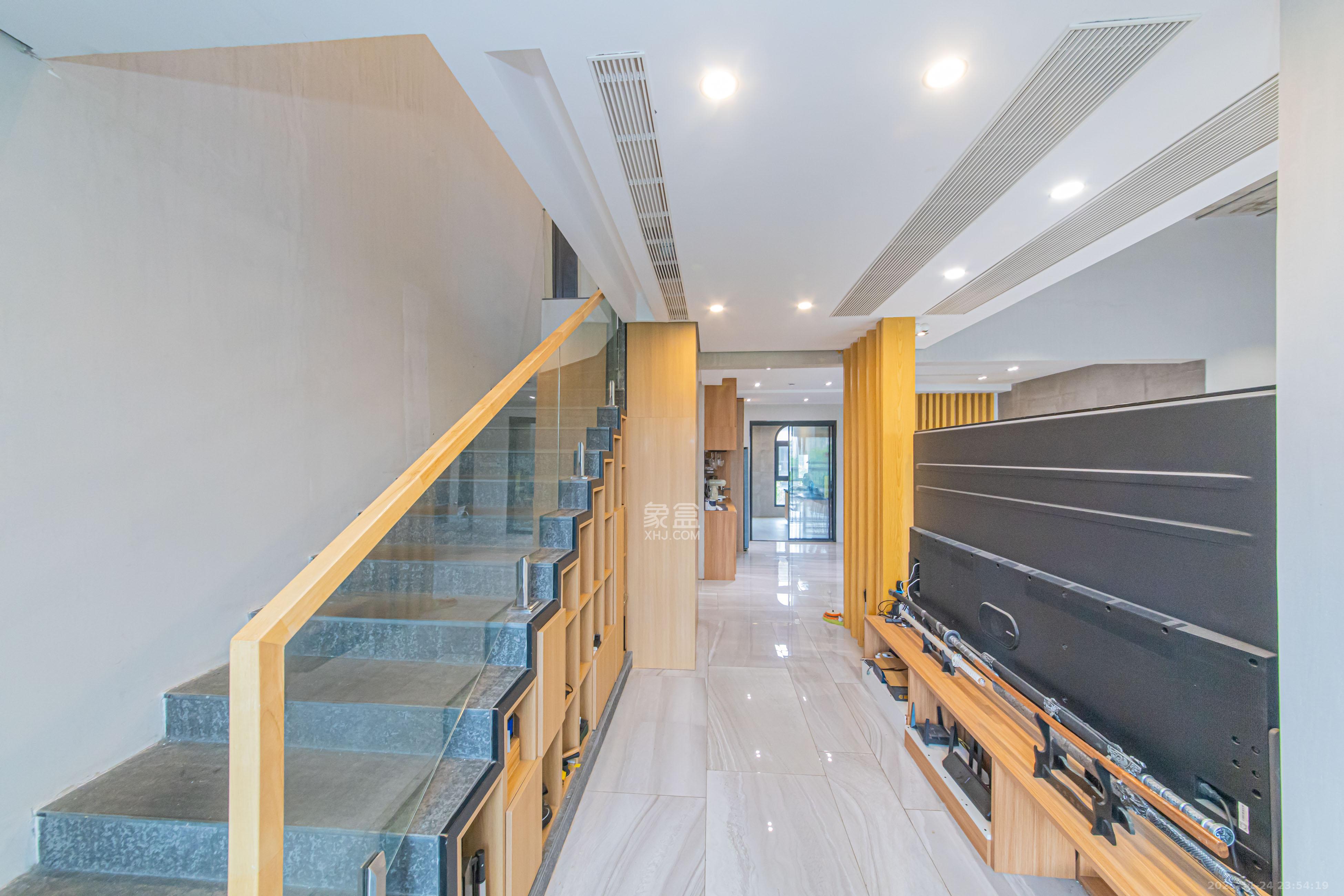 中建芙蓉和苑 6室2厅4卫 468.0万 中建芙蓉和苑 6室2厅4卫 468.0万其他