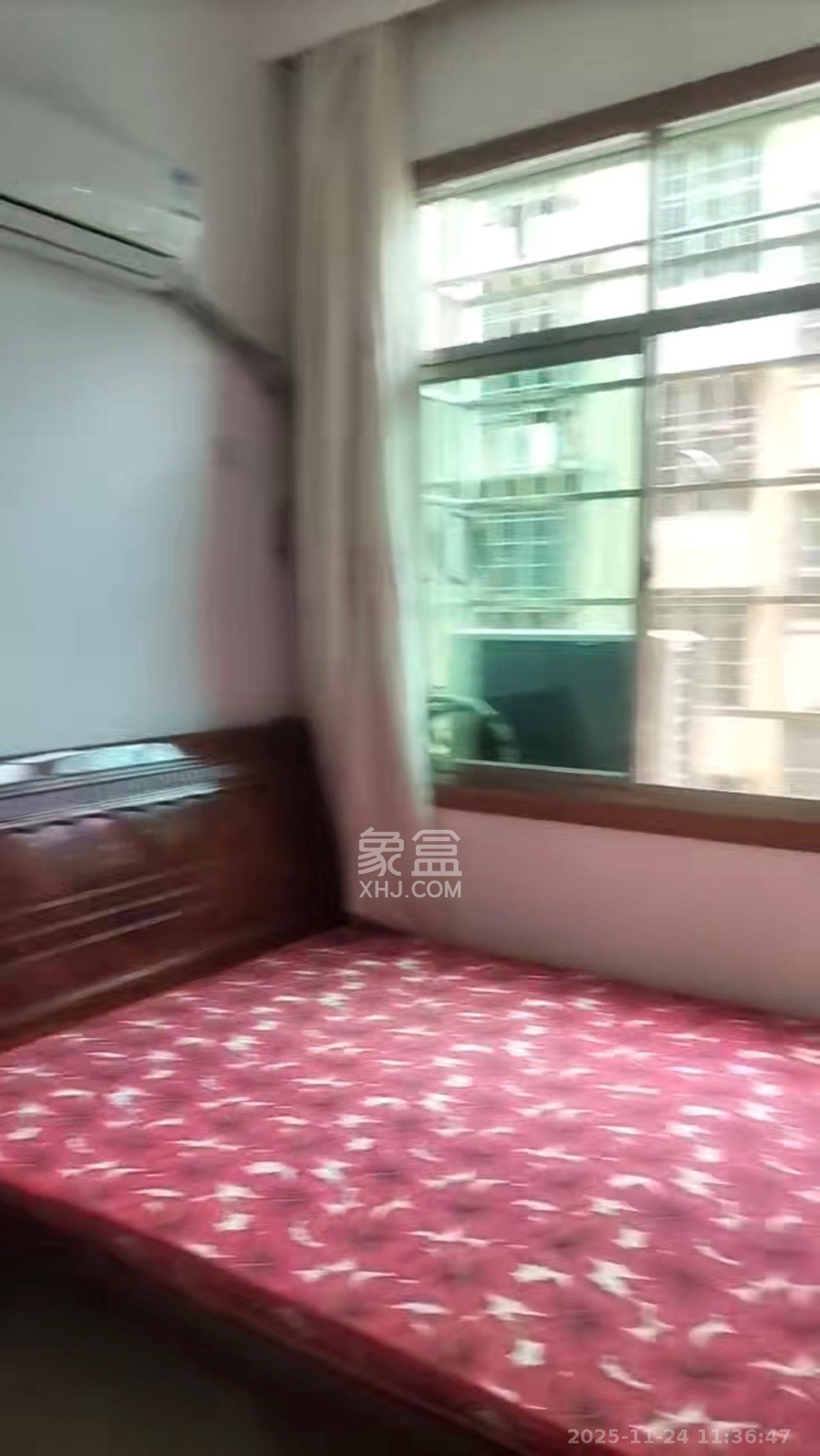 黄荆小区 2室1厅1卫 1400.0元/月 黄荆小区 2室1厅1卫 1400.0元/月室内图