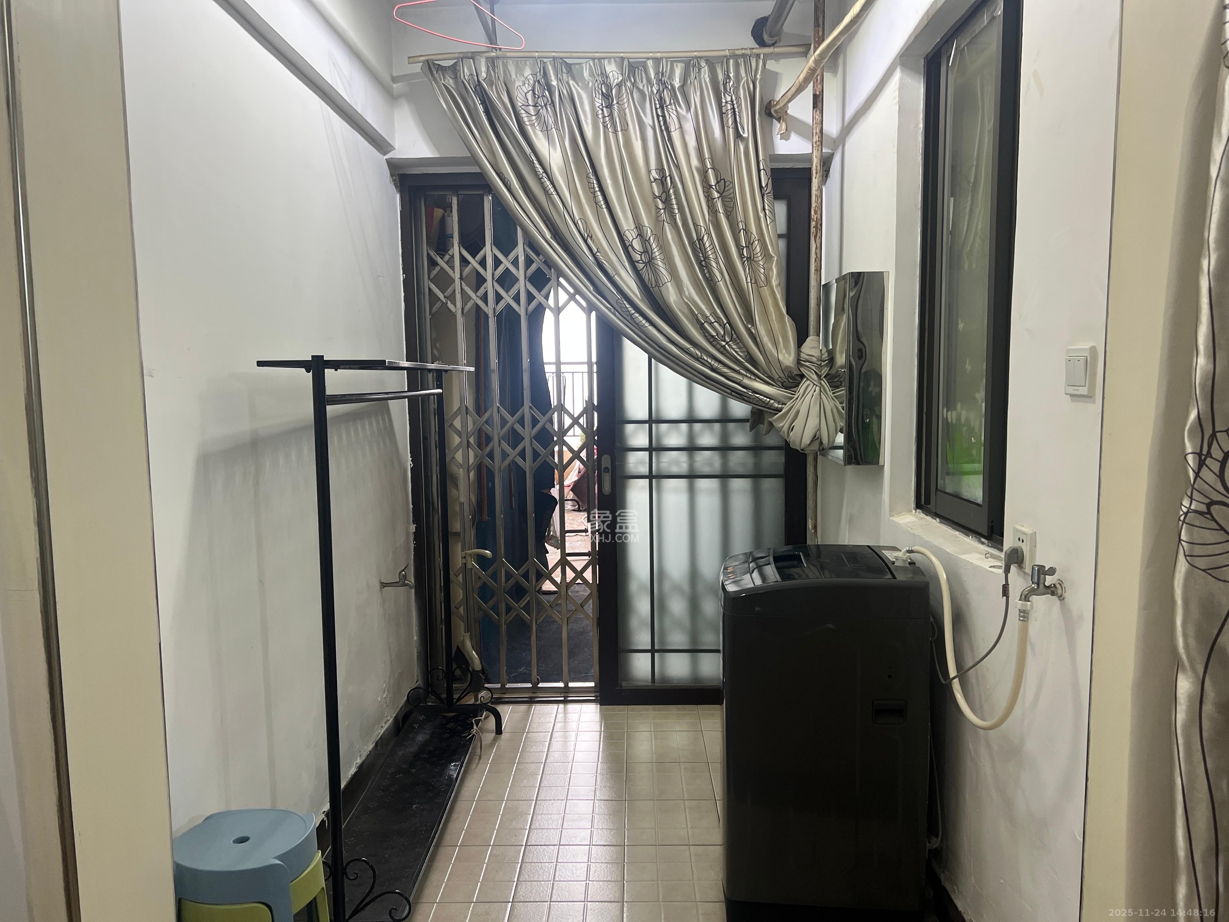 摩天一号  1室1厅1卫    1600.0元/月室内图