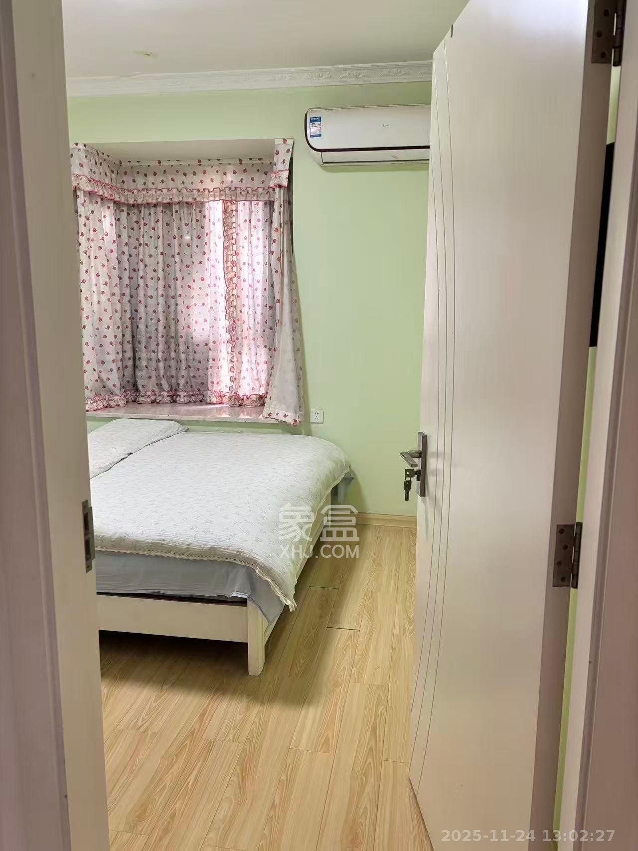 华悦城  2室2厅1卫    2200.0元/月室内图