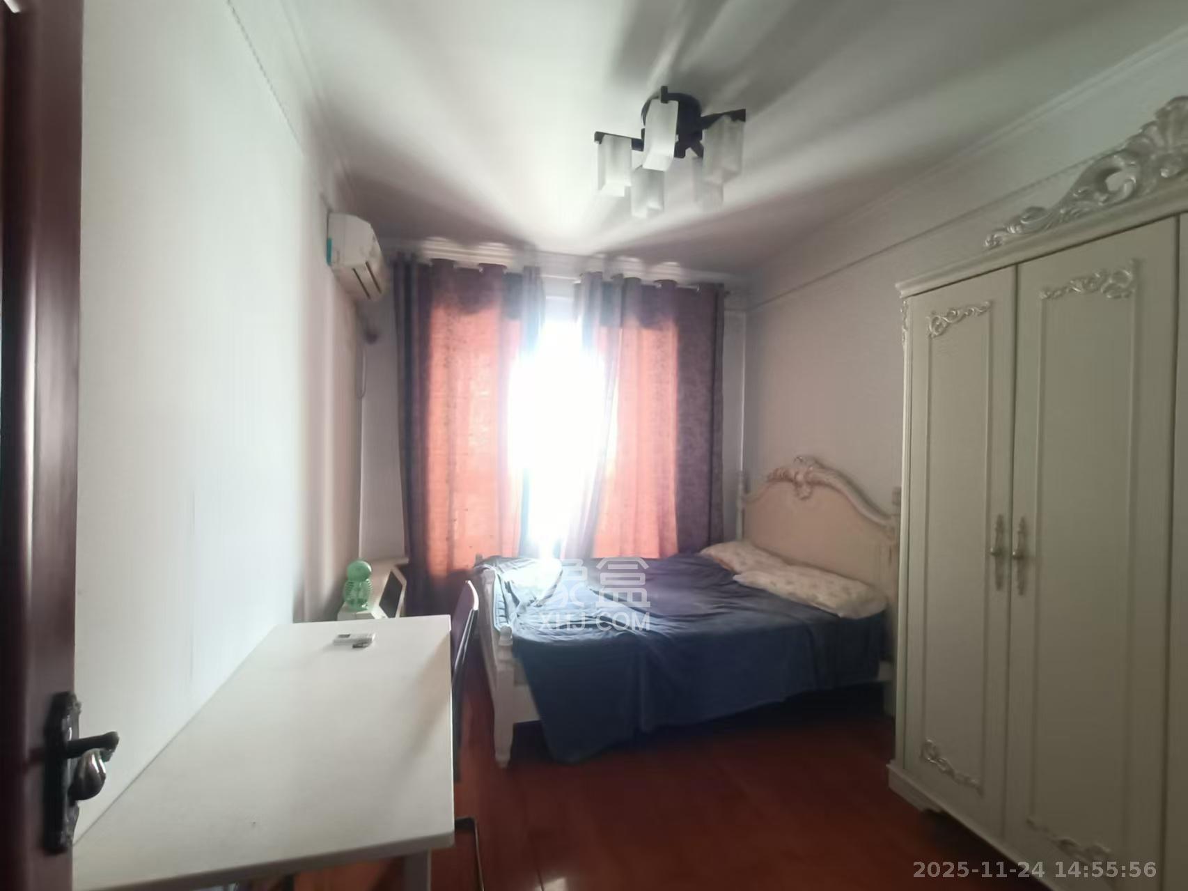 国检园 4室2厅2卫 4200.0元/月 国检园 4室2厅2卫 4200.0元/月室内图