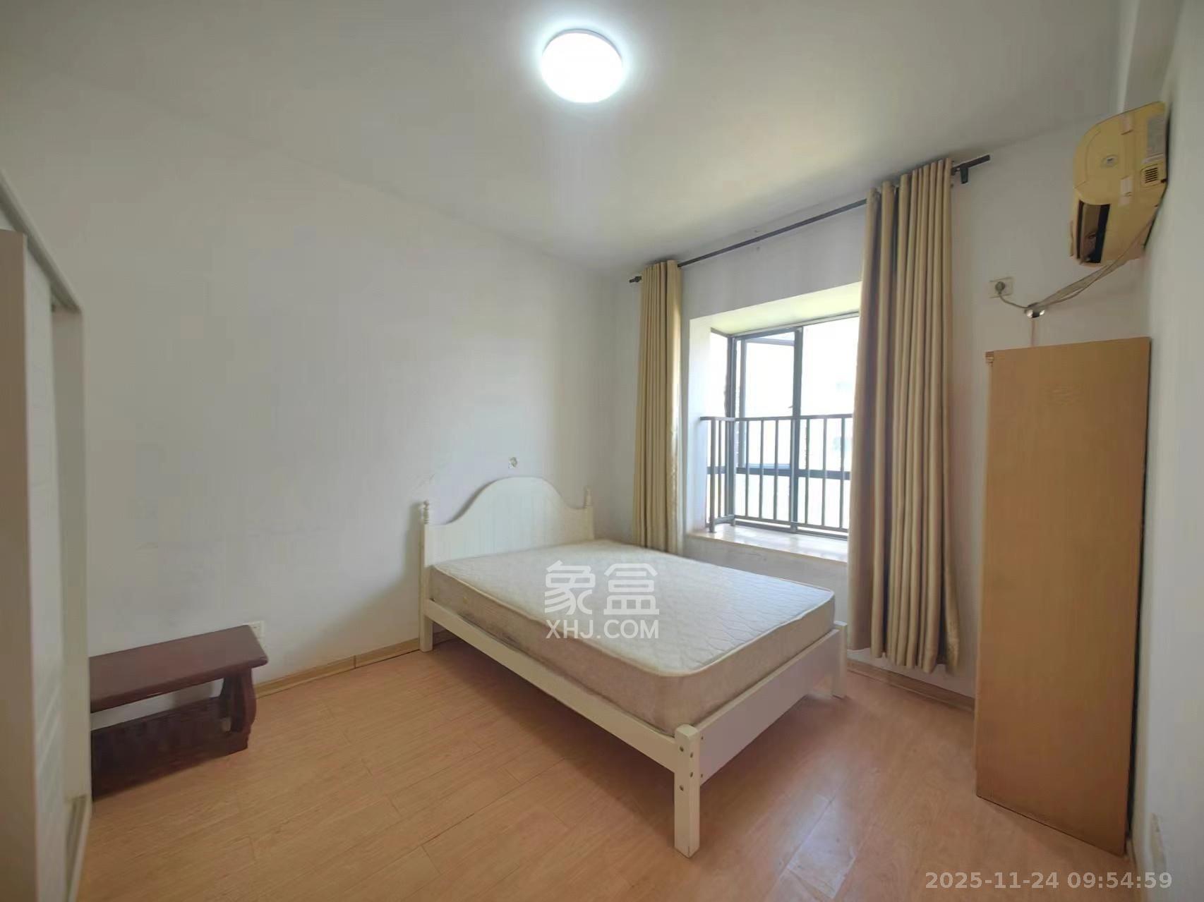 湘府名邸（同力家园）  3室2厅2卫    2200.0元/月室内图