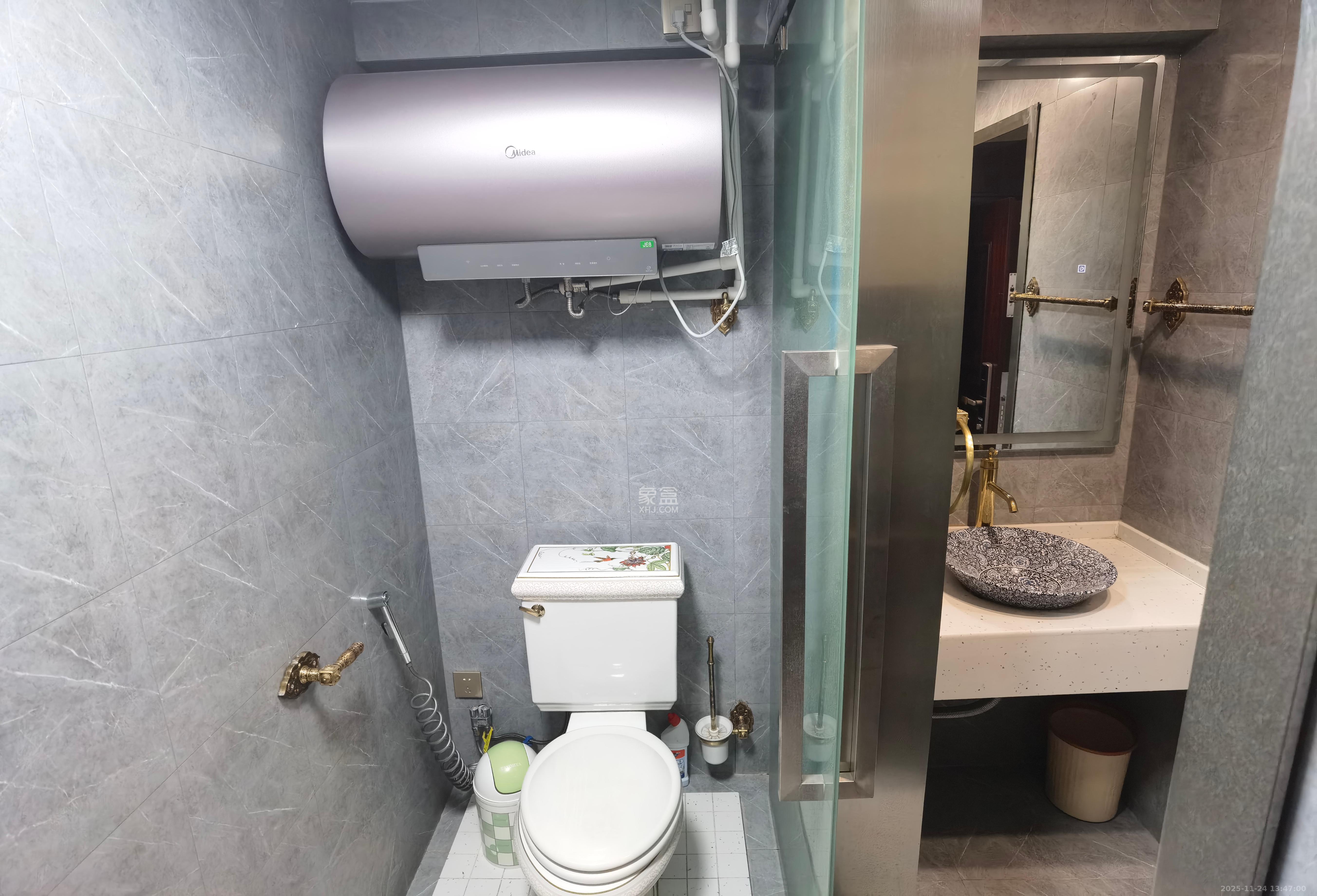 东友星座  1室1厅1卫    2100.0元/月室内图