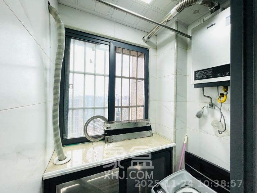 地质家园一、二期（地泰人民公馆）  1室1厅1卫    2300.0元/月室内图