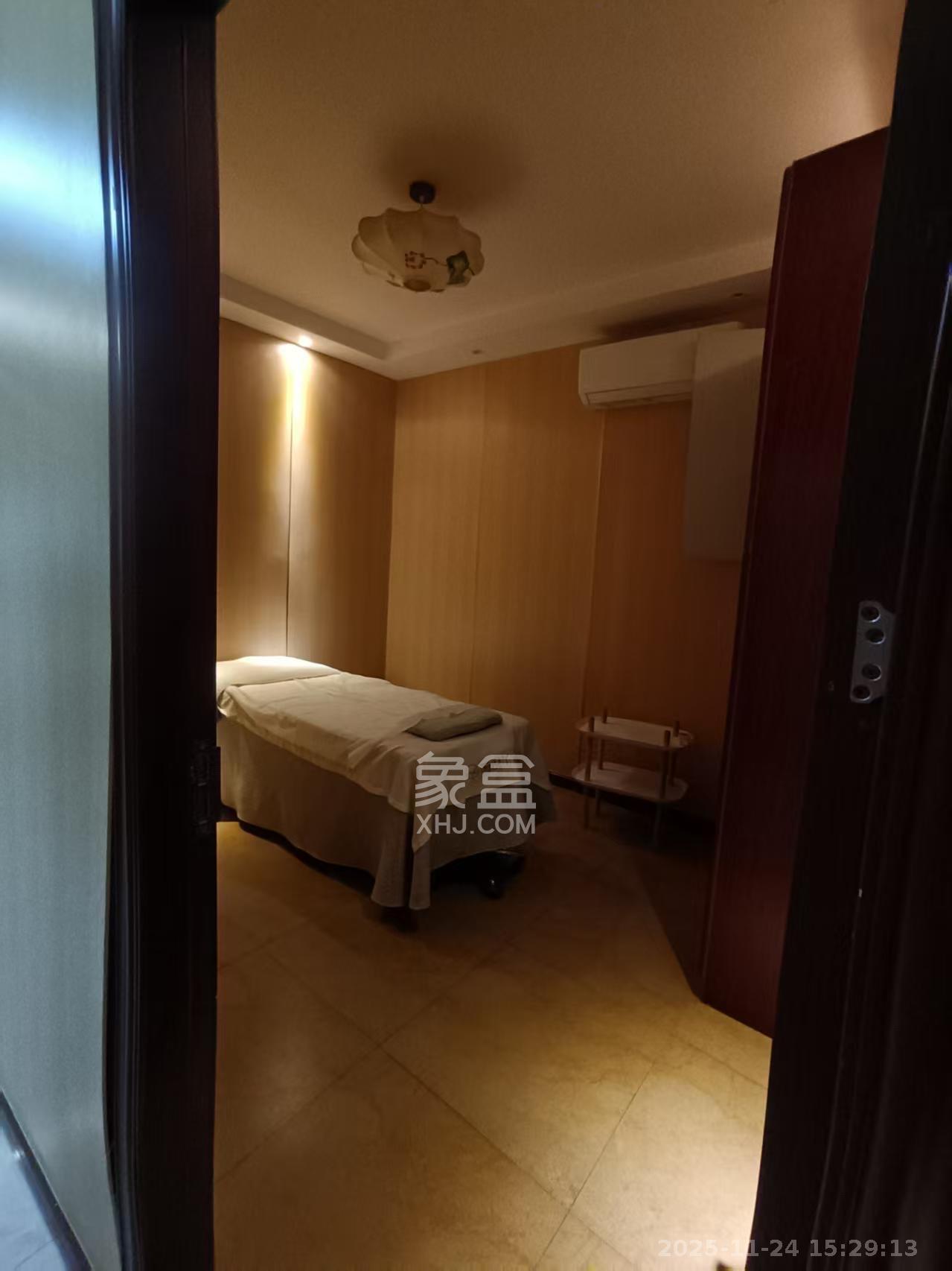 兴威名座  1室1厅1卫    3000.0元/月室内图