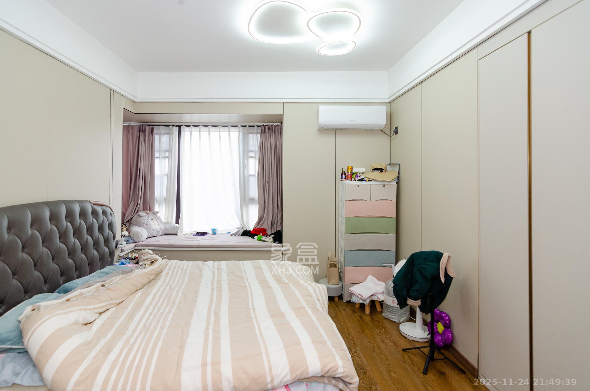 润和谷山郡（悦禧山庄水榭花都）  1室0厅2卫    125.0万卧室