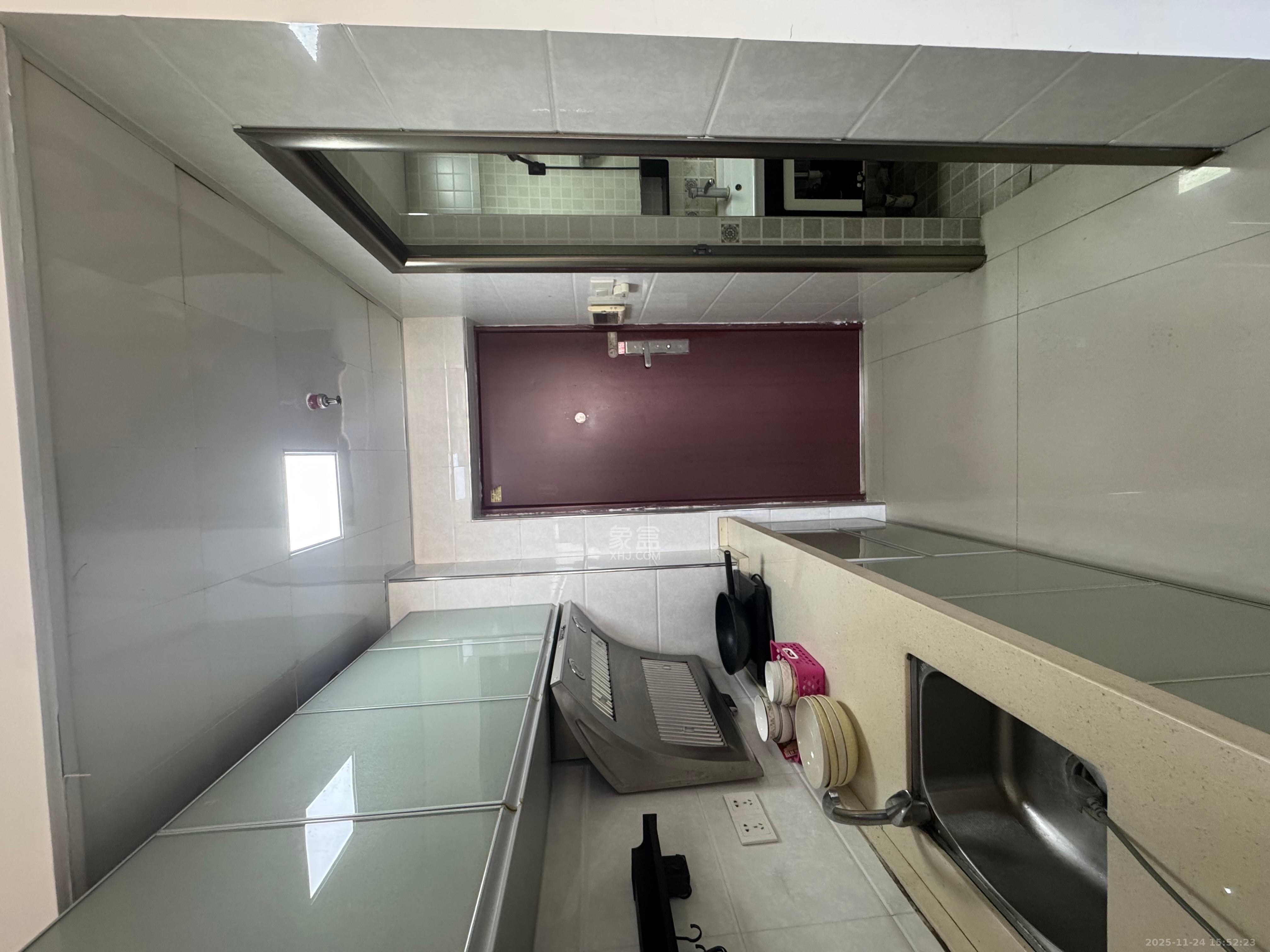 观园国际公寓  1室1厅1卫    1500.0元/月室内图