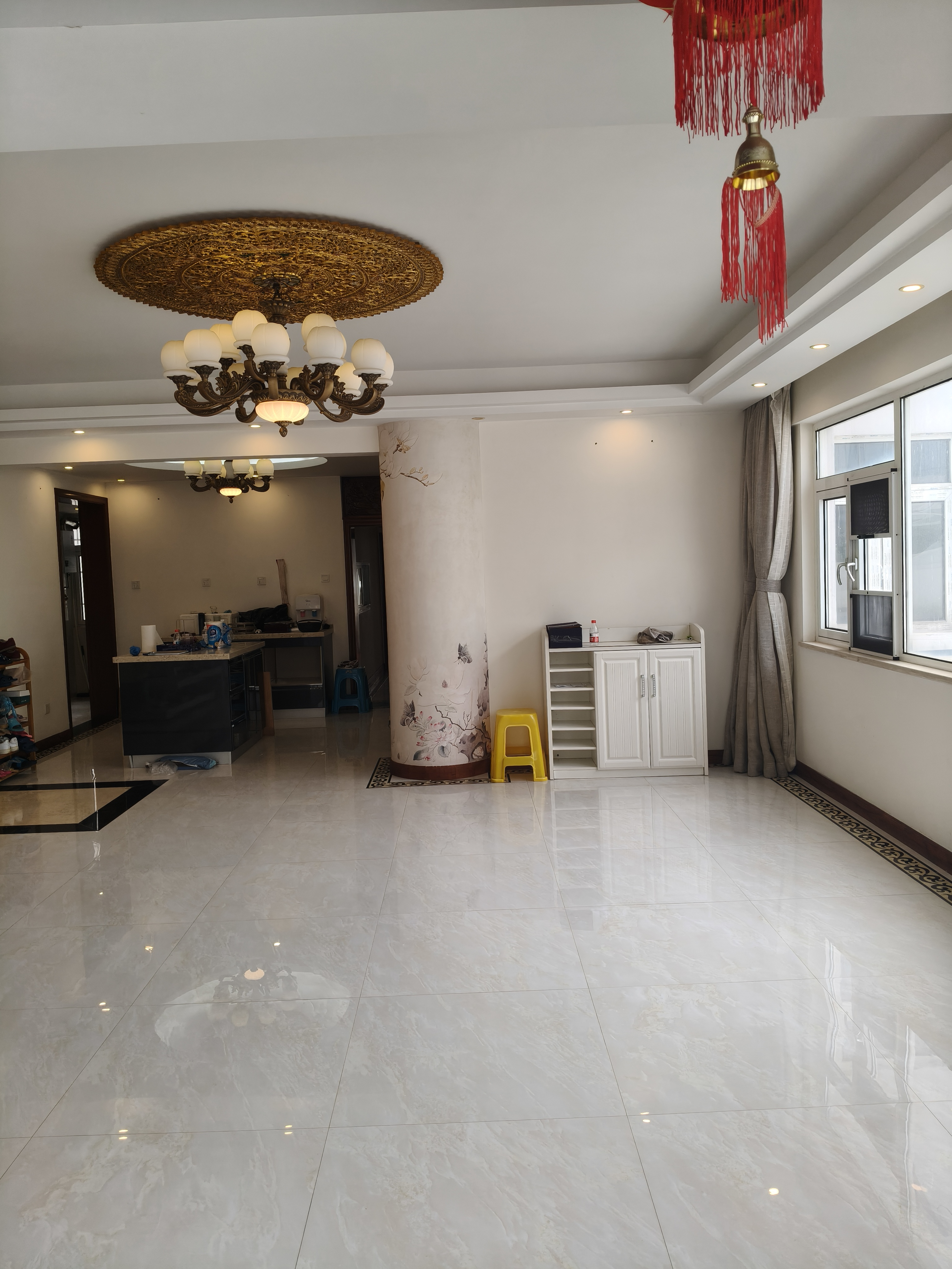 龙珠新城 3室2厅2卫 150.0万 龙珠新城 3室2厅2卫 150.0万客厅