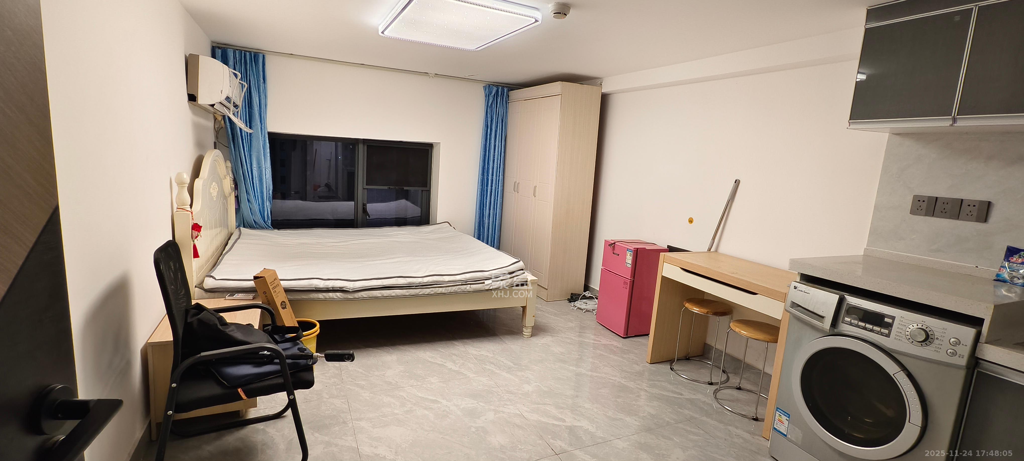 力高凤凰新天 1室1厅1卫 1300.0元/月 力高凤凰新天 1室1厅1卫 1300.0元/月室内图