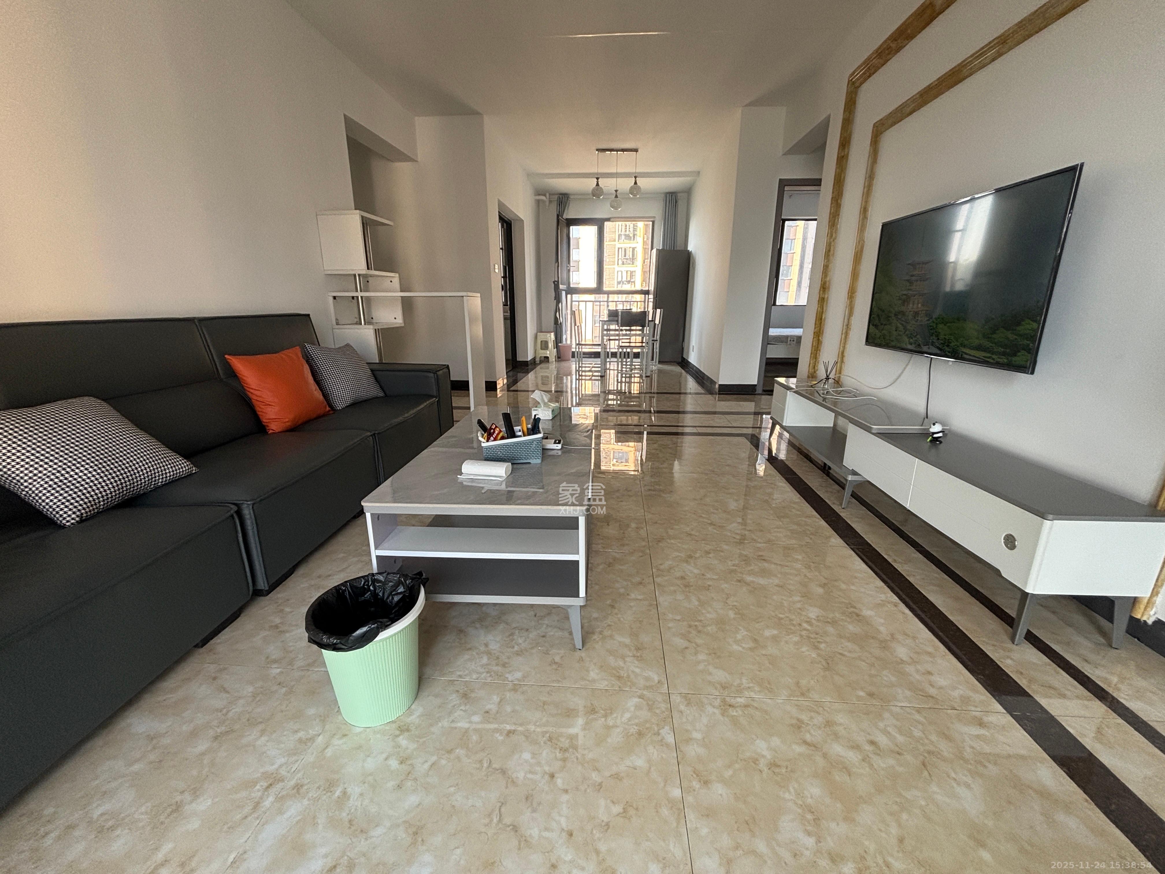 梅溪鑫苑名家 3室2厅2卫 2600.0元/月 梅溪鑫苑名家 3室2厅2卫 2600.0元/月室内图