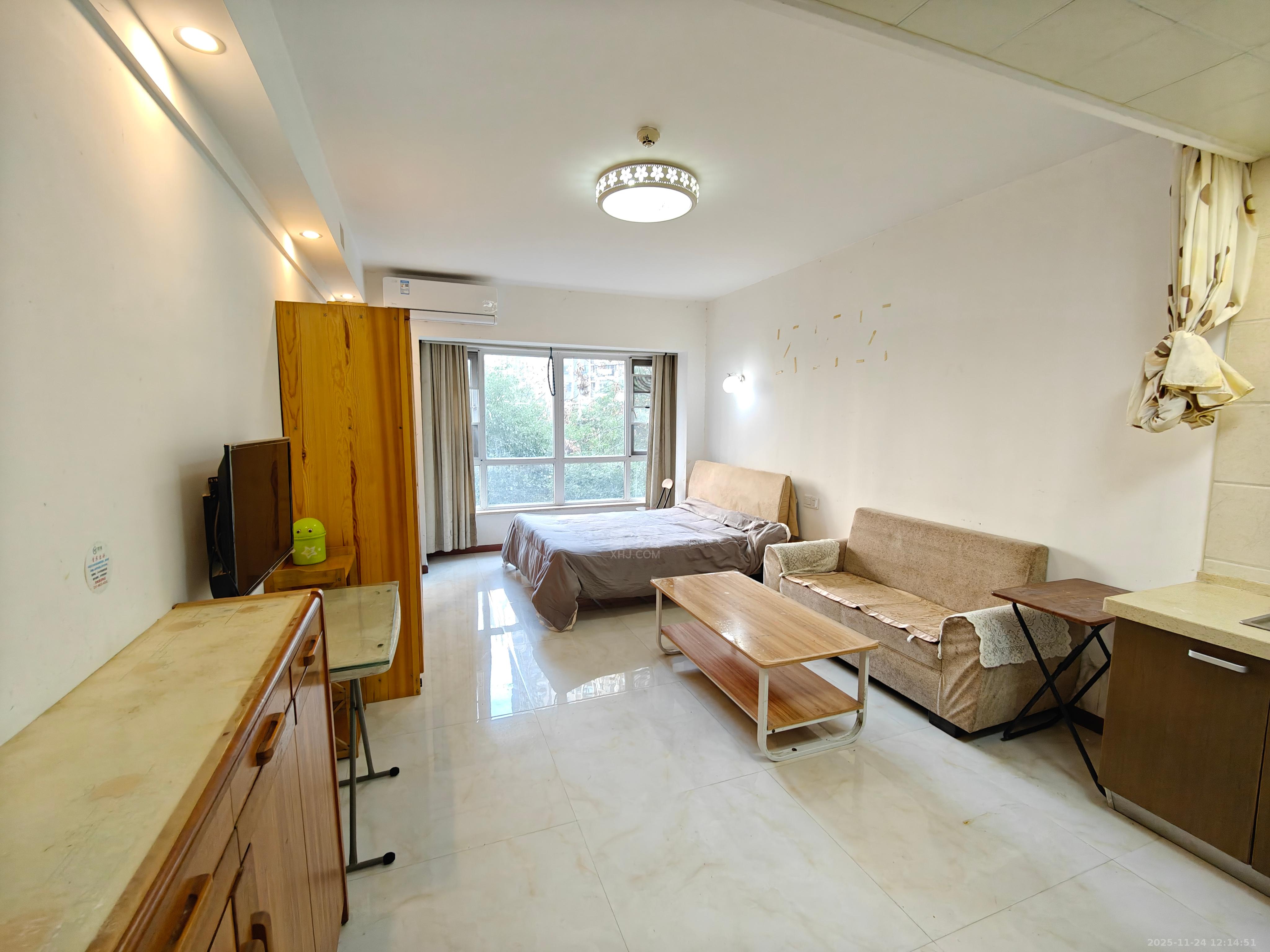 美的城三期 1室1厅1卫 1100.0元/月 美的城三期 1室1厅1卫 1100.0元/月室内图