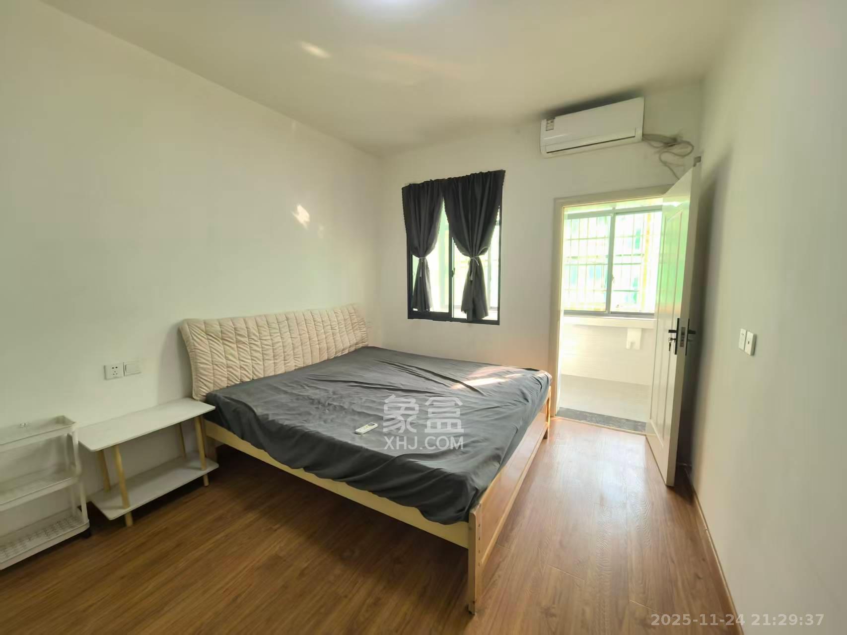 路桥宿舍 3室2厅1卫 1800.0元/月 路桥宿舍 3室2厅1卫 1800.0元/月室内图