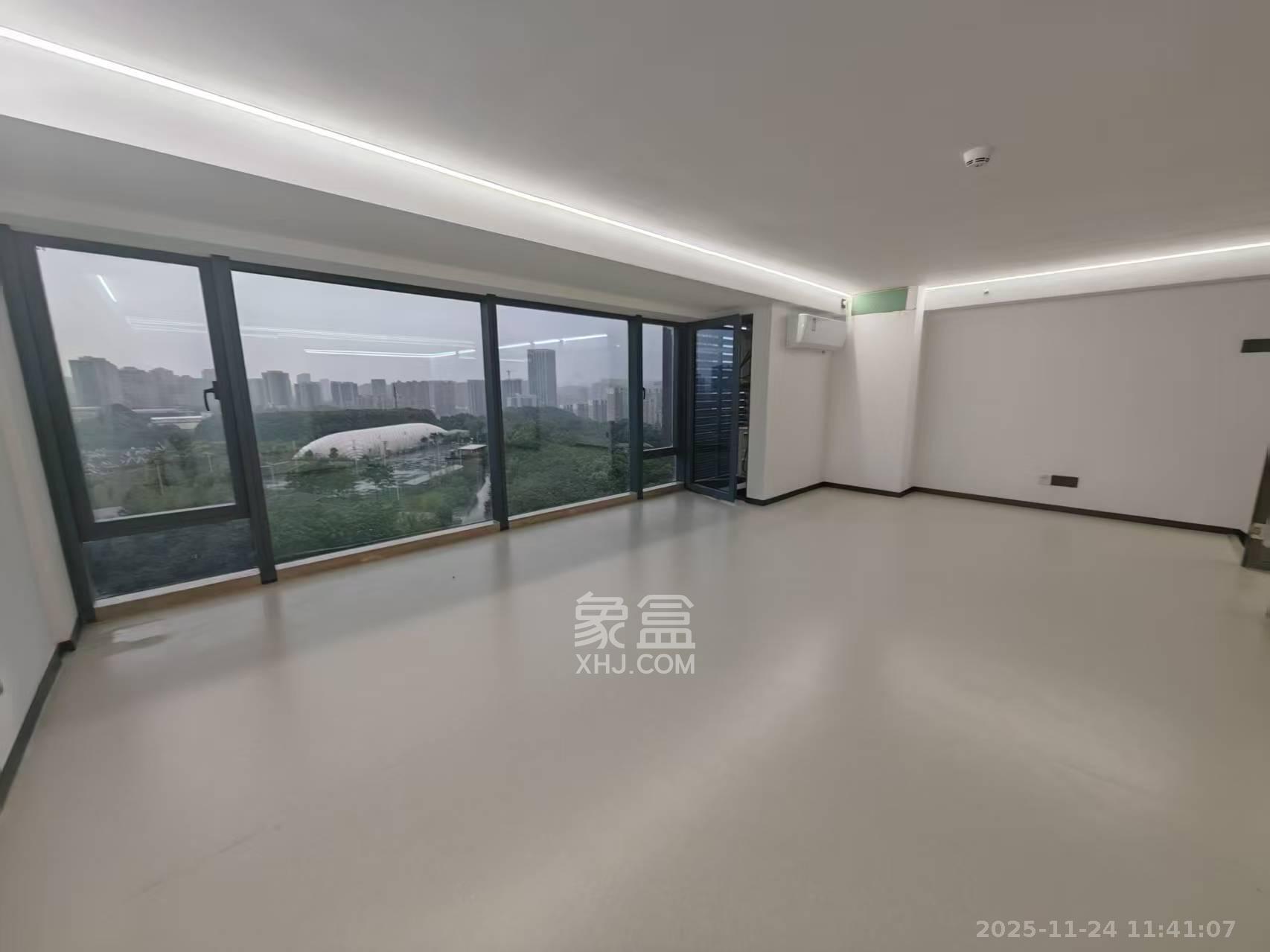 京武浪琴山三期（京武中心）  3室1厅1卫    12000.0元/月室内图