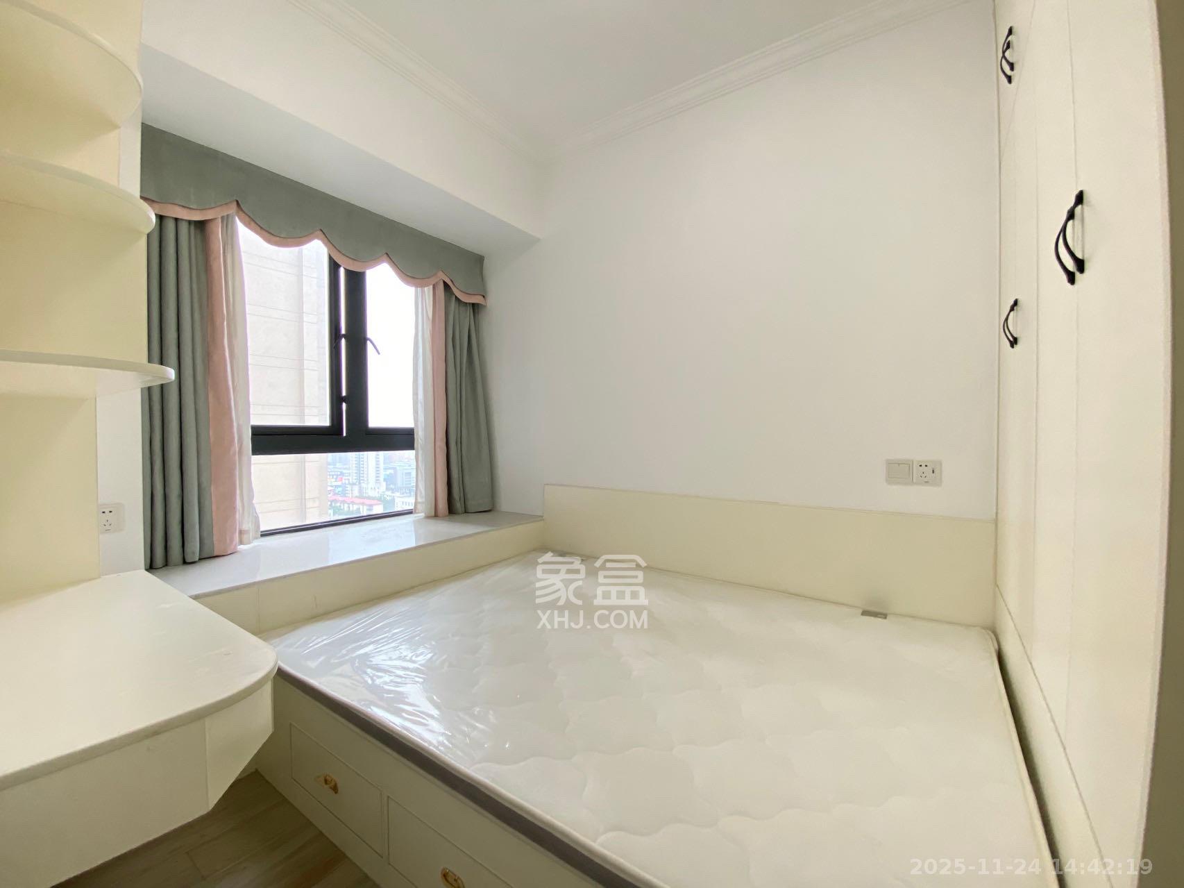 建发中央公园(建发美地) 3室2厅1卫 3600.0元/月 建发中央公园(建发美地) 3室2厅1卫 3600.0元/月室内图