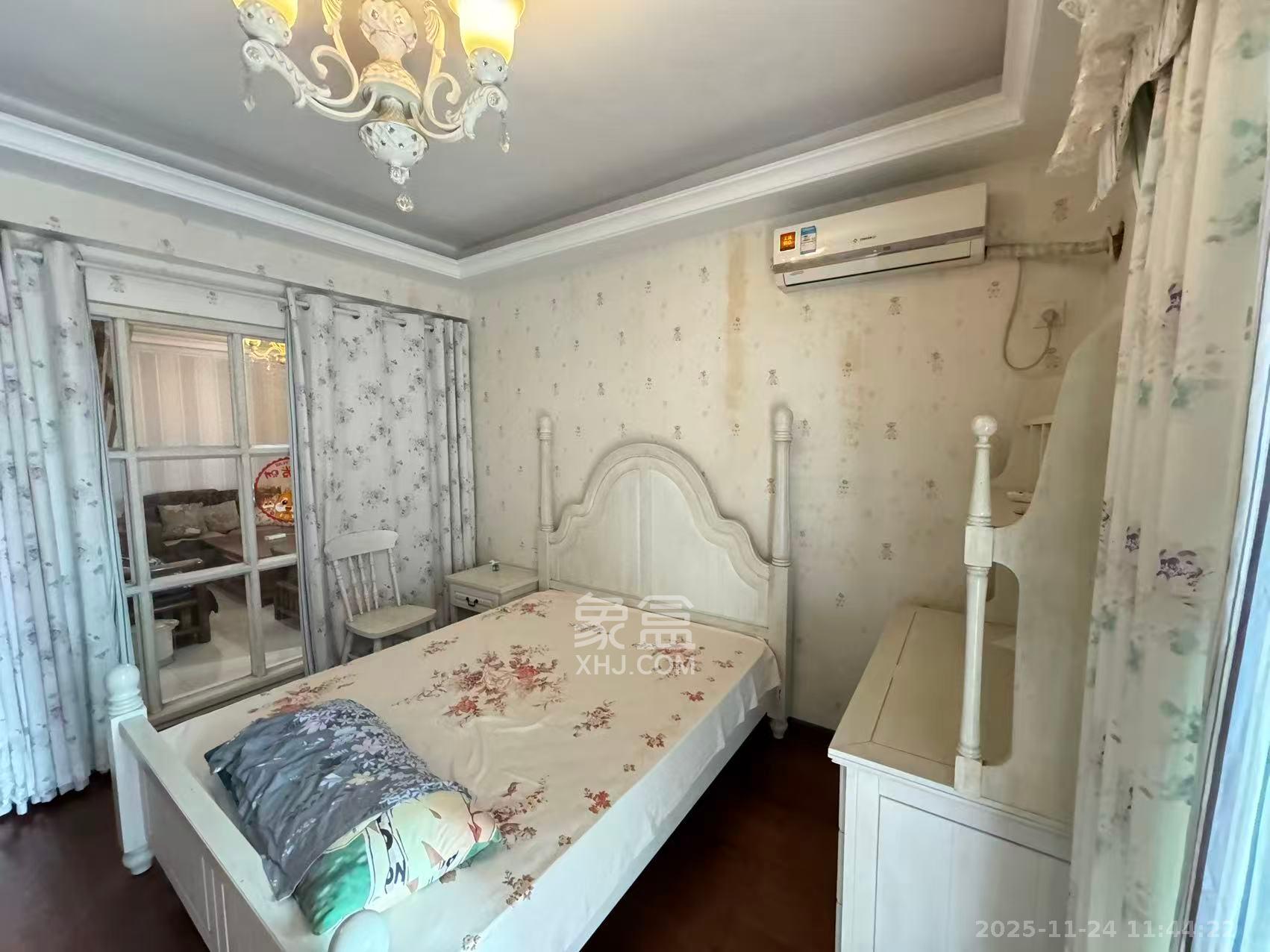 公园9号 3室2厅1卫 3400.0元/月 公园9号 3室2厅1卫 3400.0元/月室内图