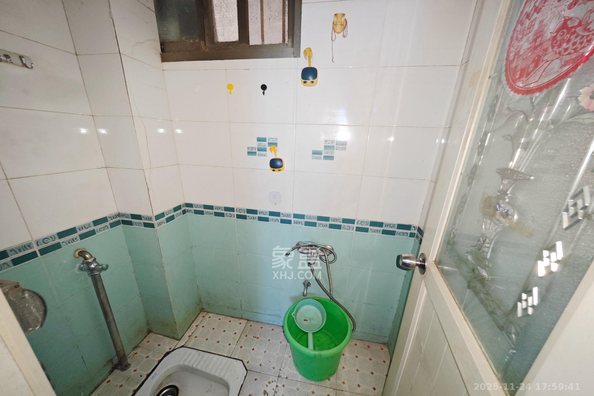 阀门厂宿舍 2室2厅1卫 32.8万 阀门厂宿舍 2室2厅1卫 32.8万其他