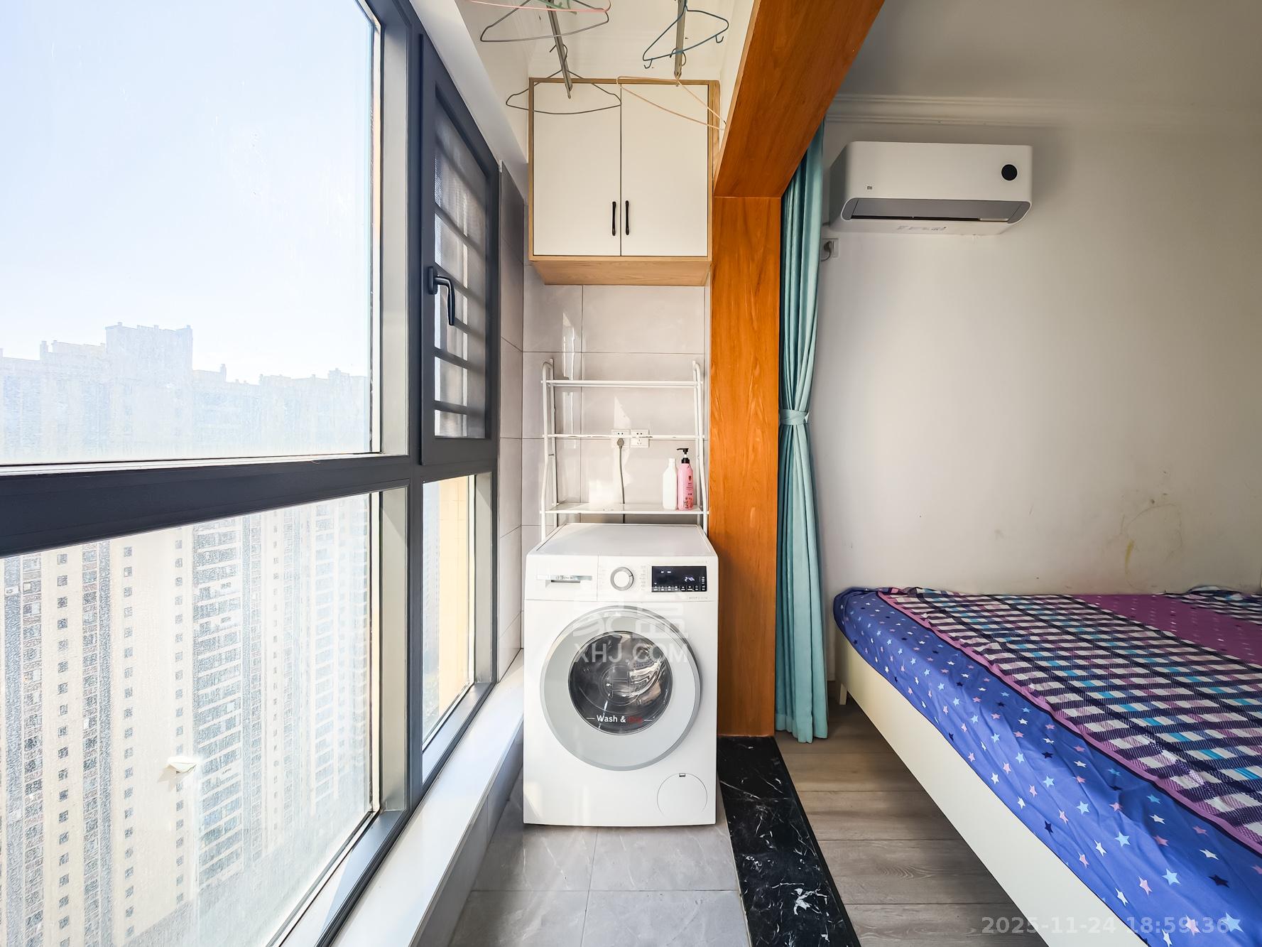 福晟钱隆国际(晟冉景苑) 3室2厅2卫 95.0万 福晟钱隆国际(晟冉景苑) 3室2厅2卫 95.0万阳台