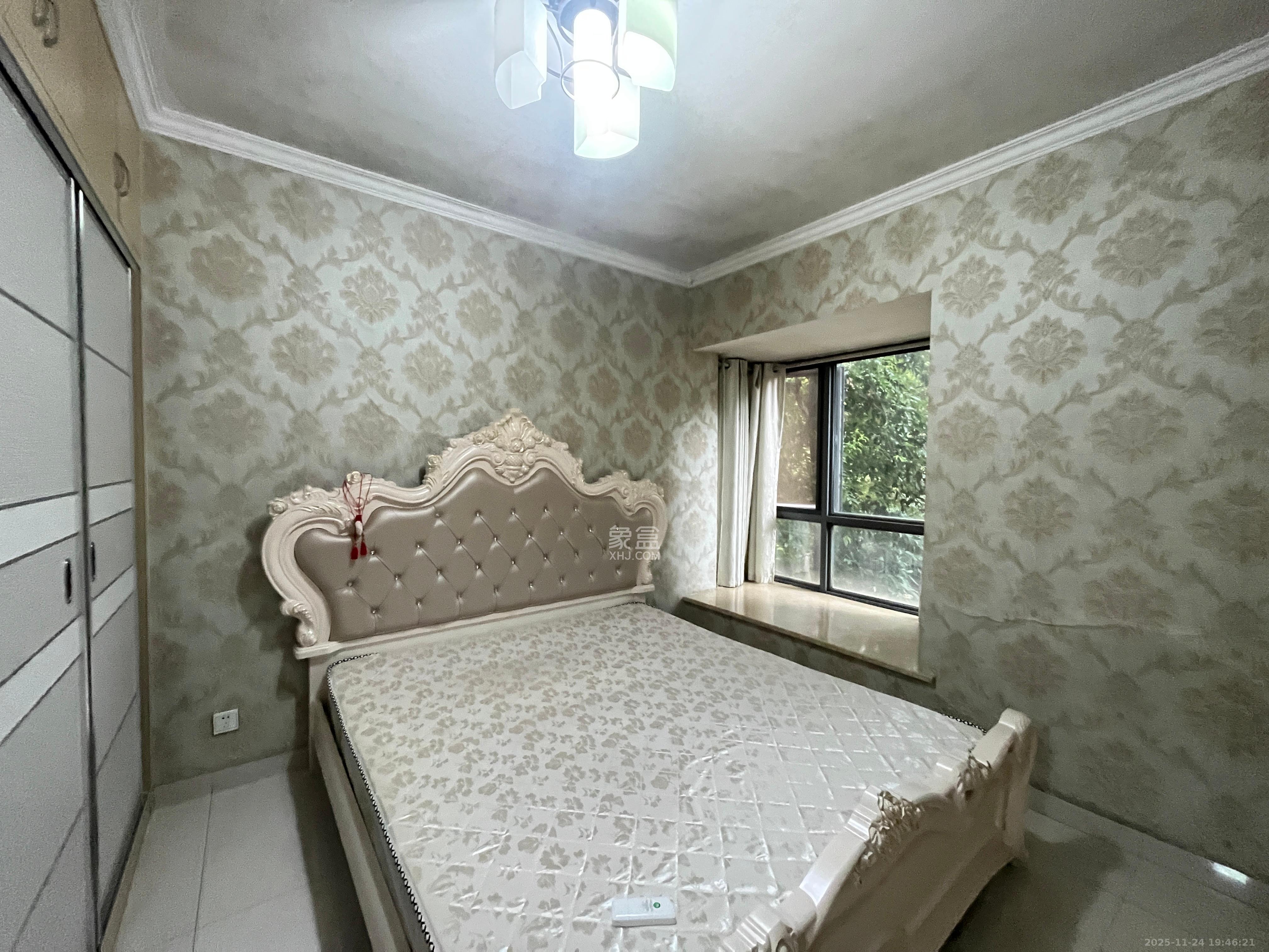 融科檀香山（融科紫檀、香山国际）  2室2厅1卫    2900.0元/月室内图