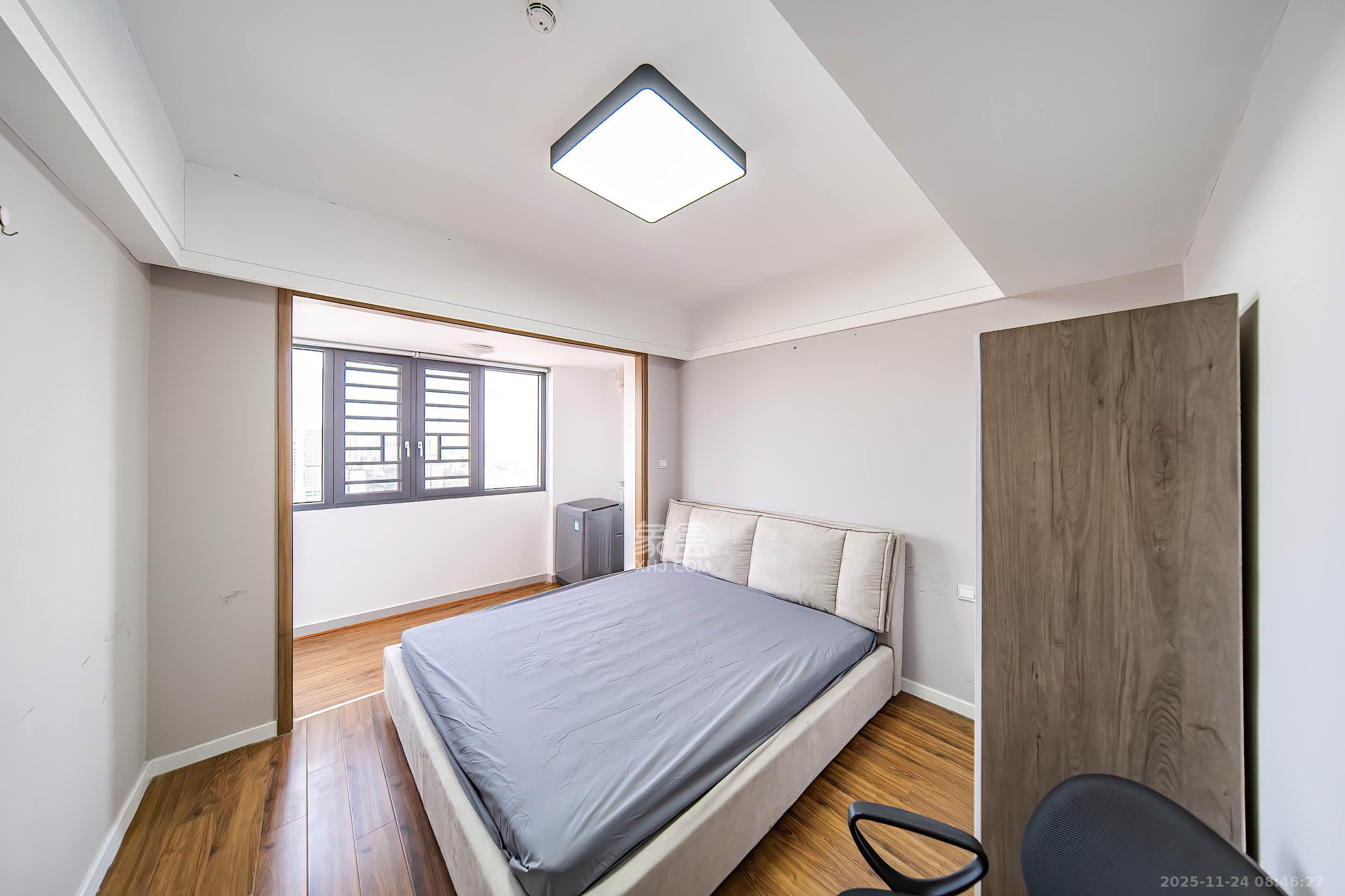 里约荟  3室2厅2卫    2800.0元/月室内图